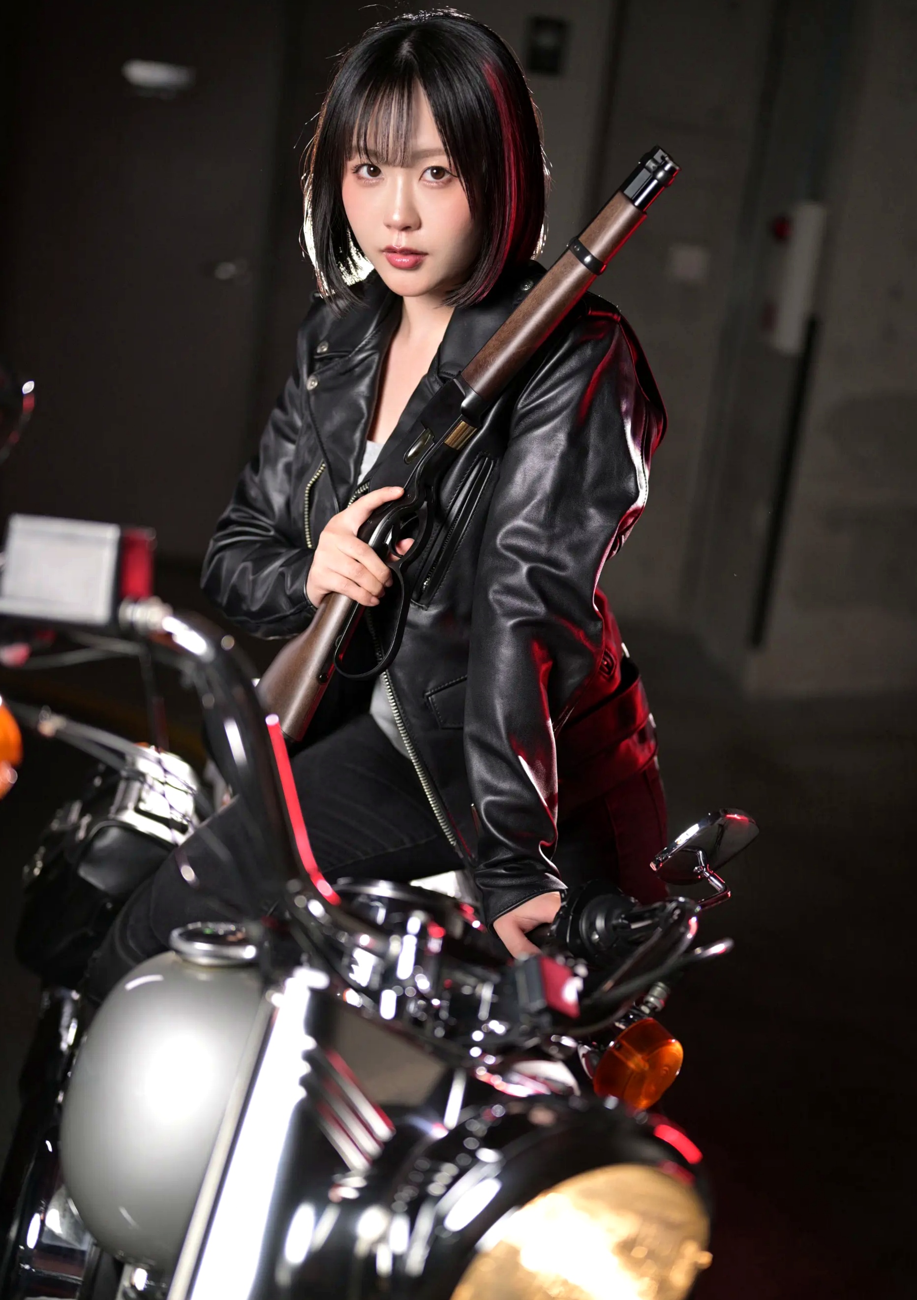 Gallery - 夜道雪 - 酷飒皮衣枪械写真 帅气机车女郎GUN ACTION[45P]日本冷艳野性女神养眼 女神私房照_秀色女神 - image 1