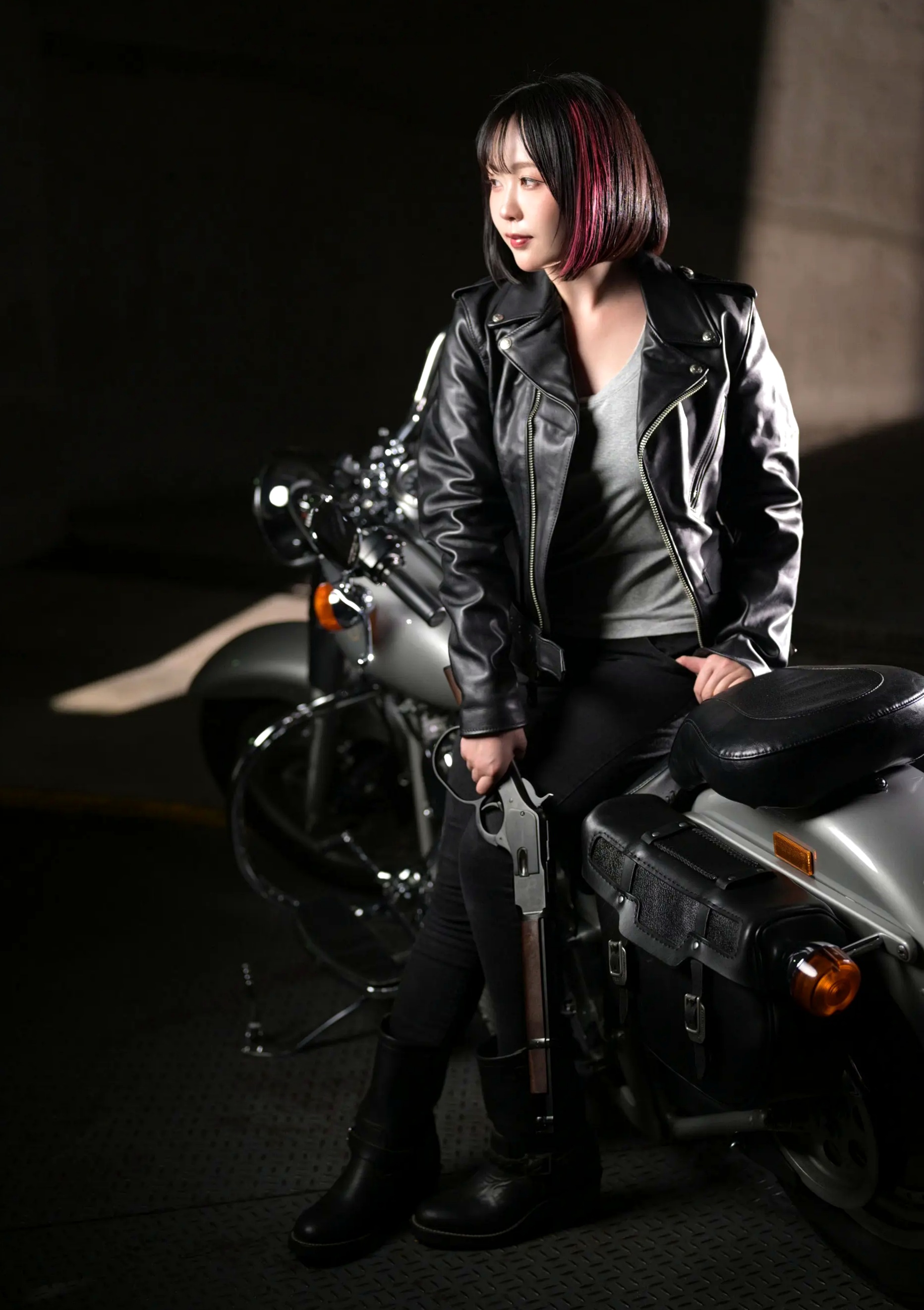 Gallery - 夜道雪 - 酷飒皮衣枪械写真 帅气机车女郎GUN ACTION[45P]日本冷艳野性女神养眼 女神私房照_秀色女神 - image 6