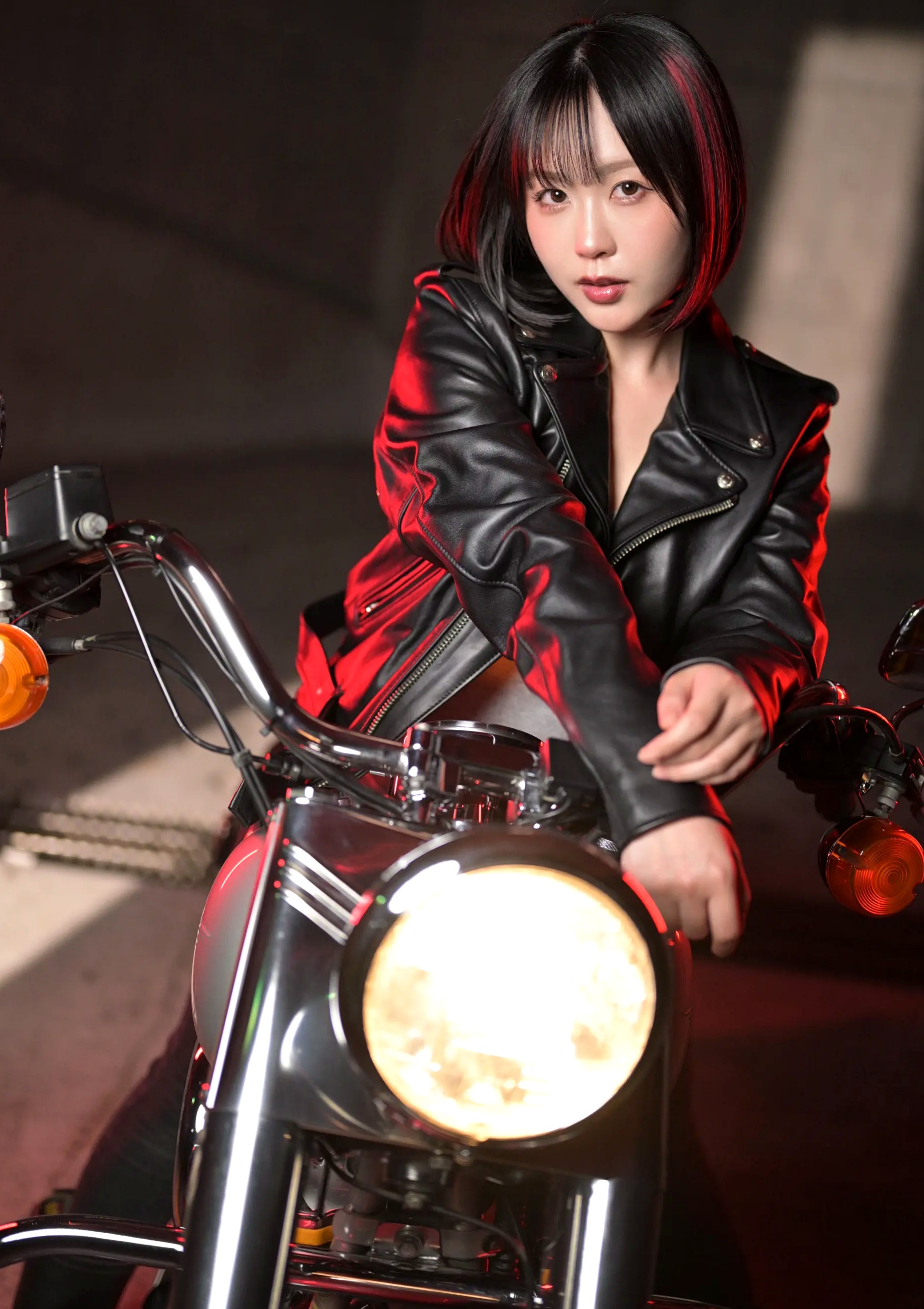 Gallery - 夜道雪 - 酷飒皮衣枪械写真 帅气机车女郎GUN ACTION[45P]日本冷艳野性女神养眼 女神私房照_秀色女神 - image 9