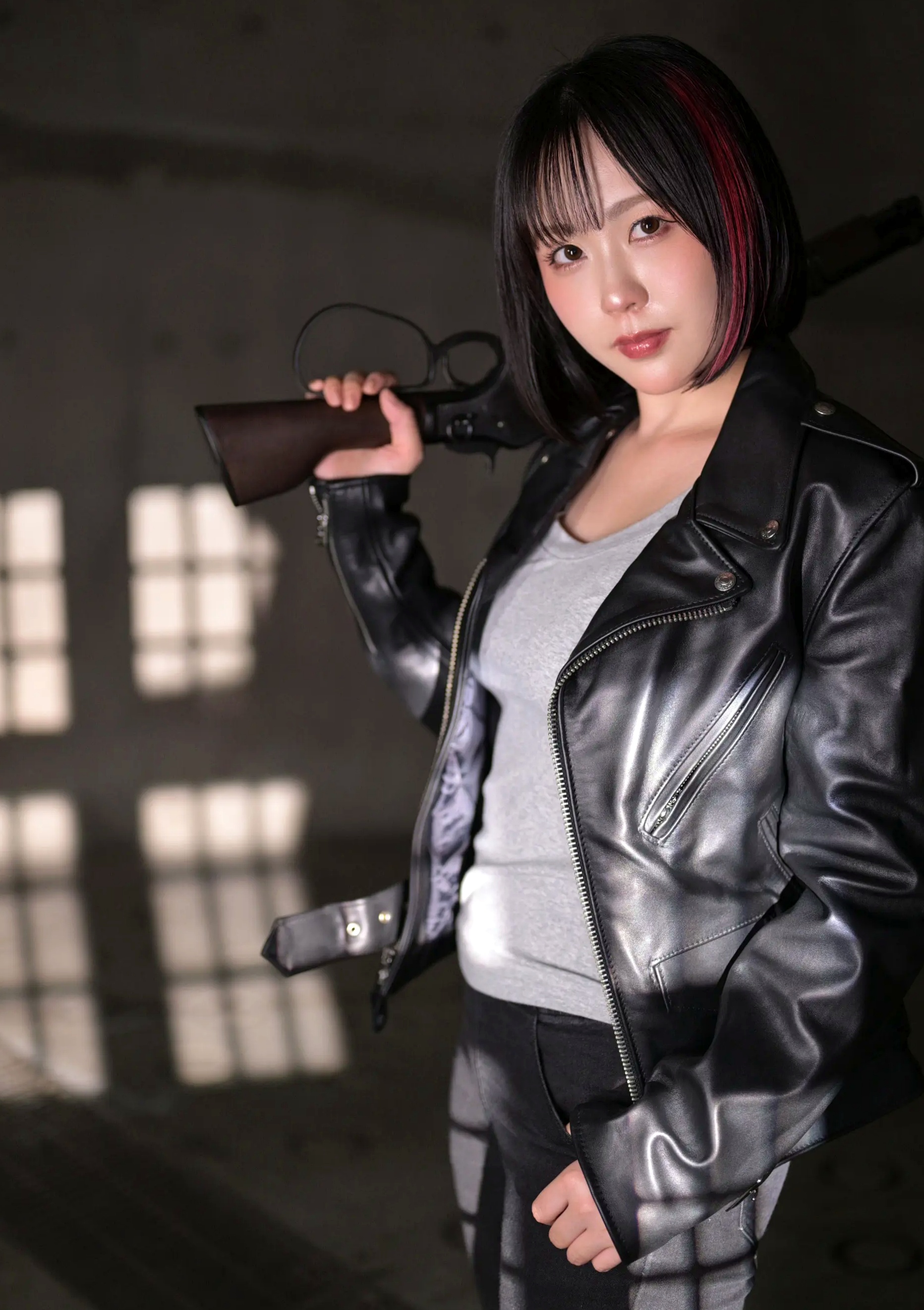 Gallery - 夜道雪 - 酷飒皮衣枪械写真 帅气机车女郎GUN ACTION[45P]日本冷艳野性女神养眼 女神私房照_秀色女神 - image 22