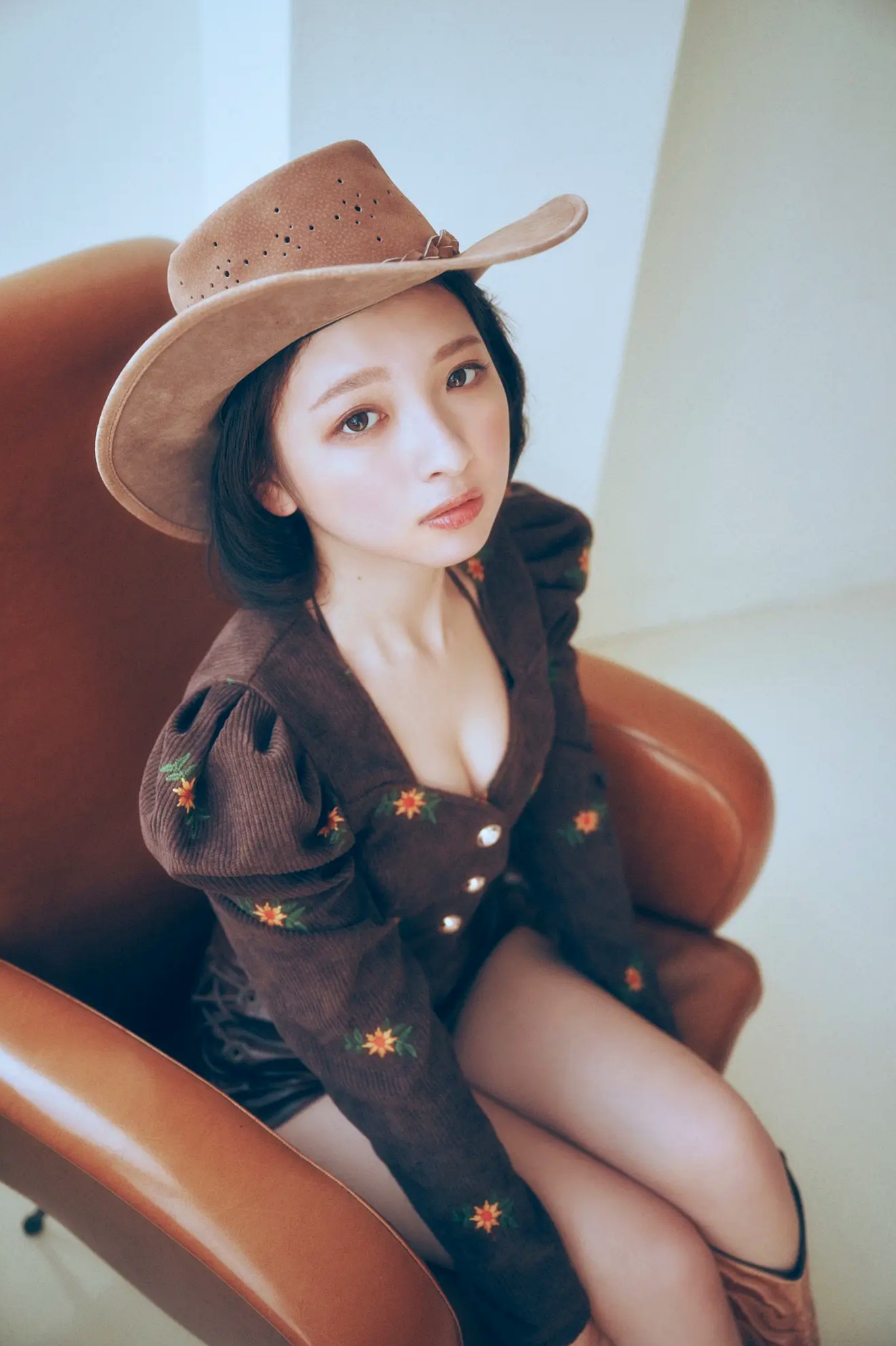 Gallery - 一ノ瀬瑠菜 - 复古野性牛仔风性感美臀写真 [51P]日本性感美臀野性养眼 女神私房照_秀色女神 - image 5