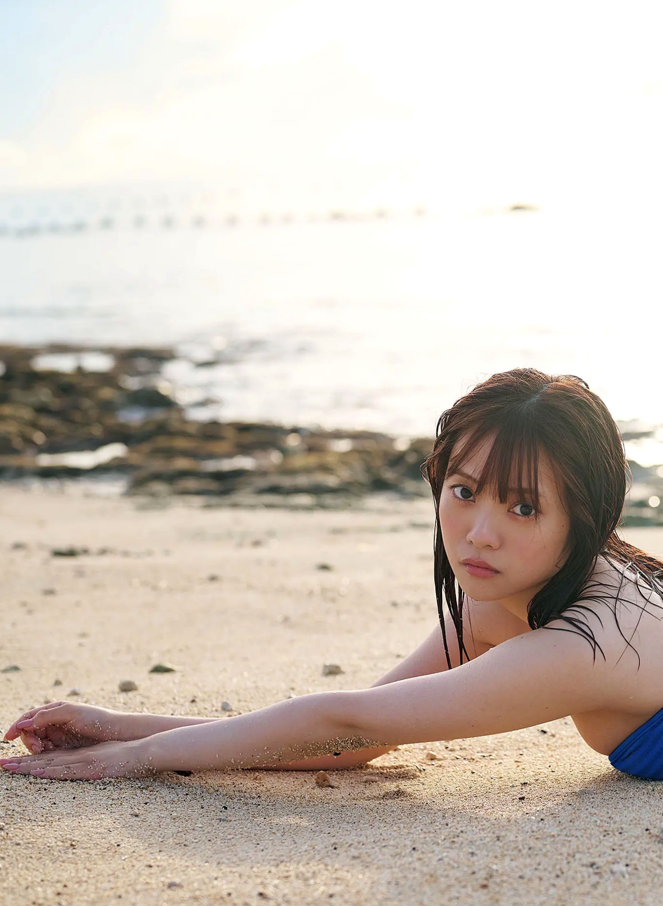 宮田愛萌 - Lilas写真集 [152P]：日本女神浴室湿身私房诱惑与清纯家居写真