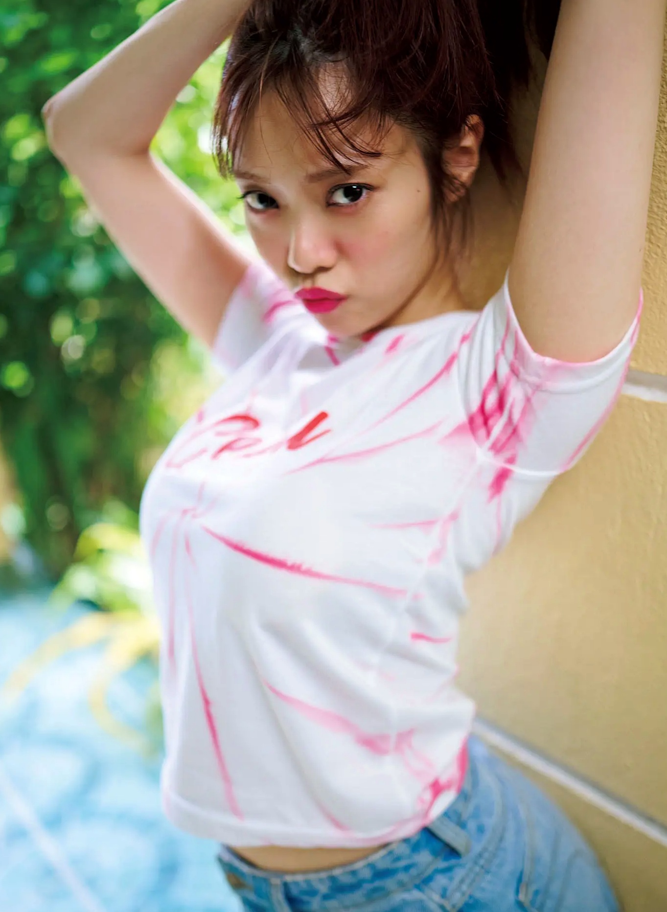 宮田愛萌 - Lilas写真集 [152P]：日本女神浴室湿身私房诱惑与清纯家居写真