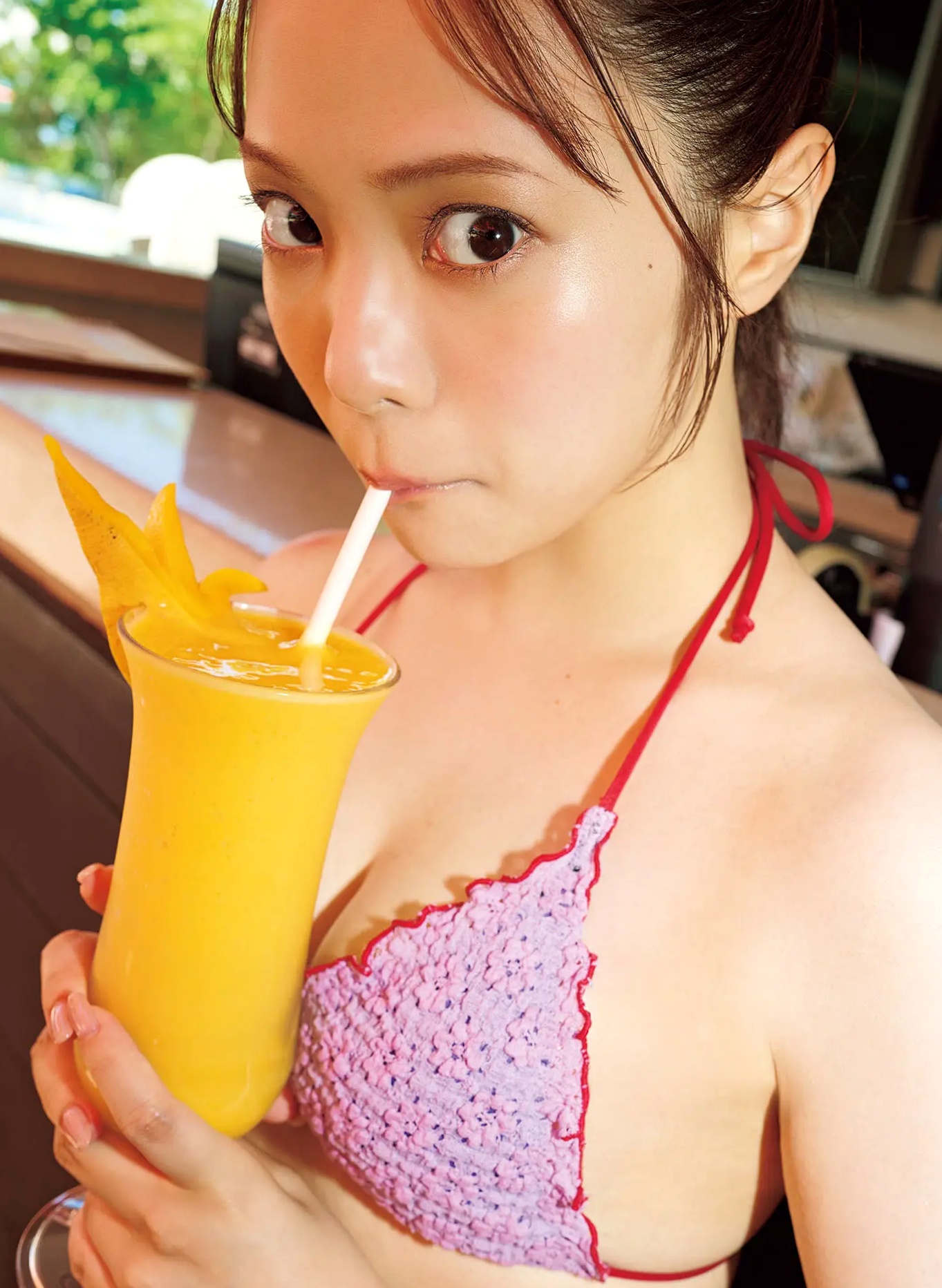 宮田愛萌 - Lilas写真集 [152P]：日本女神浴室湿身私房诱惑与清纯家居写真