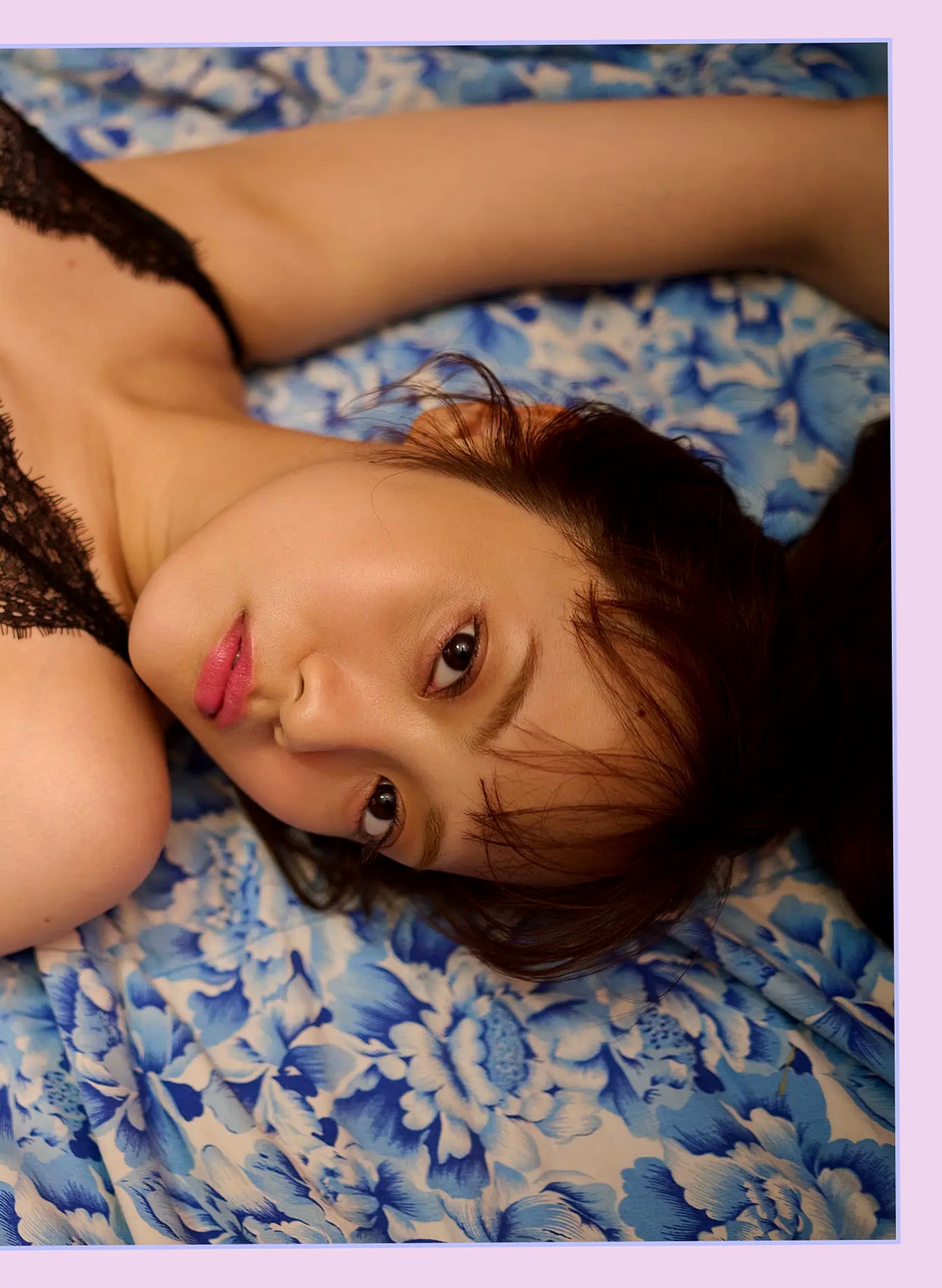 宮田愛萌 - Lilas写真集 [152P]：日本女神浴室湿身私房诱惑与清纯家居写真