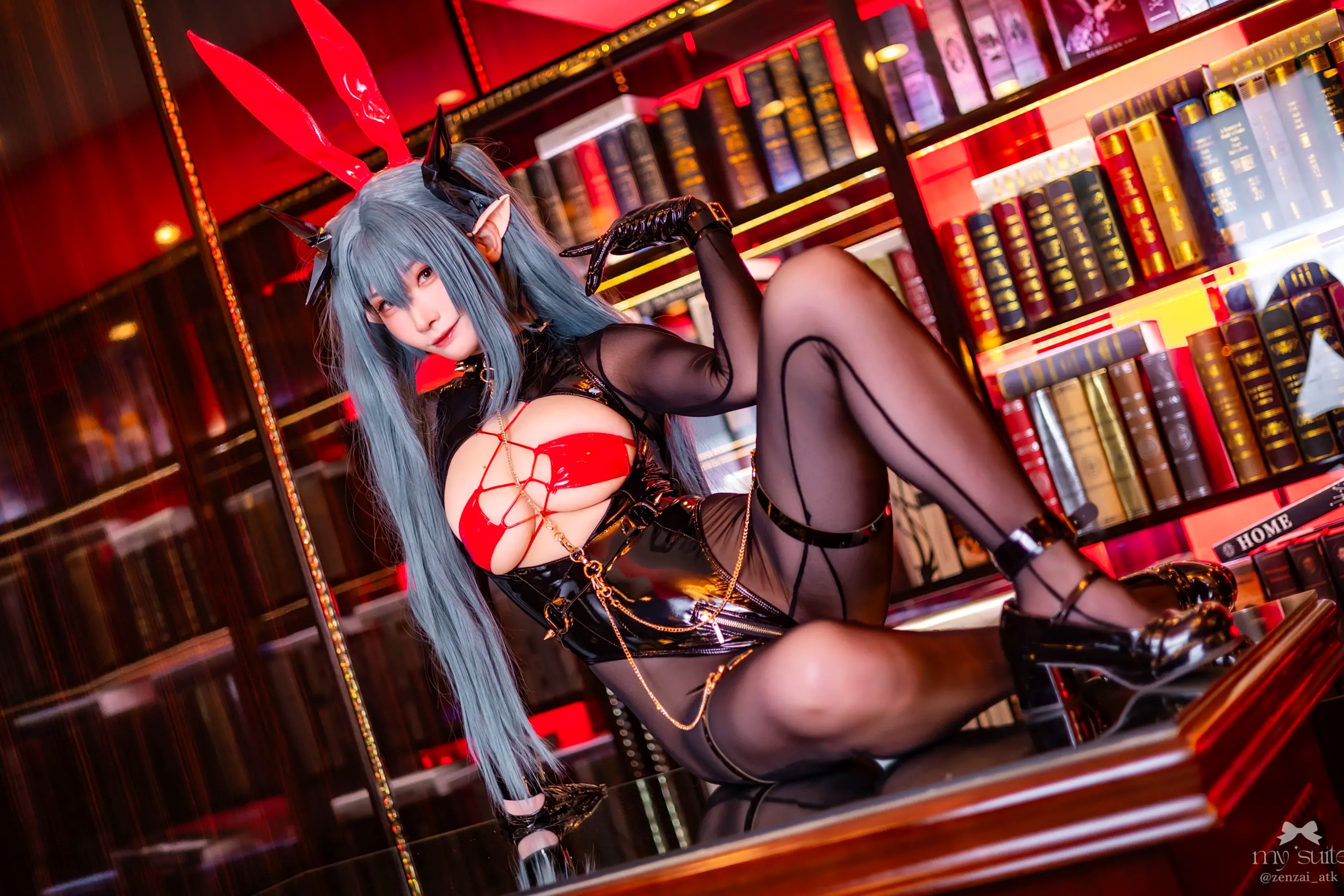 (Cosplay) [my suite] Atsuki あつき - Suite Lane 30 碧蓝航线皮衣黑丝角色扮演 [369P]