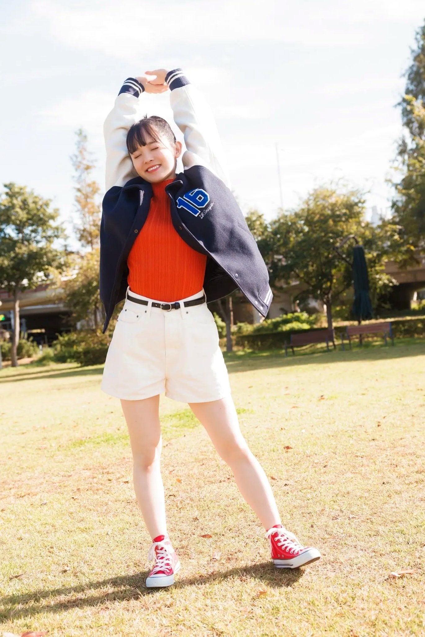Gallery - 楡井希実 - 釜山清新旅拍写真 阳光治愈系甜美少女相册清纯清新治愈系养眼户外 女神私房照_秀色女神 - image 11