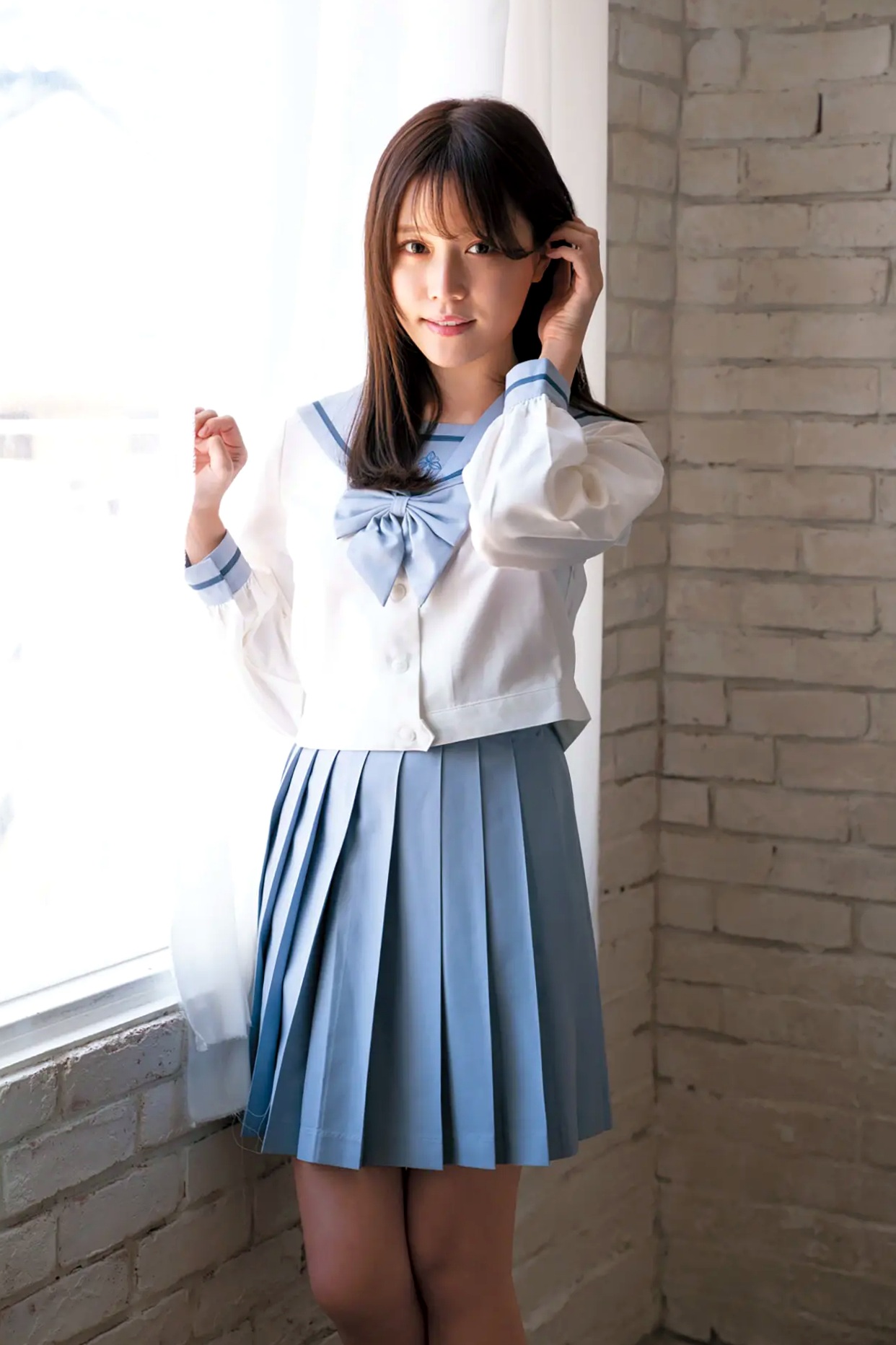 Gallery - 小日向ゆか - 恋愛の模範解答：日系清纯校服与性感比基尼写真日本校服比基尼清纯性感诱惑 女神私房照_秀色女神 - image 1