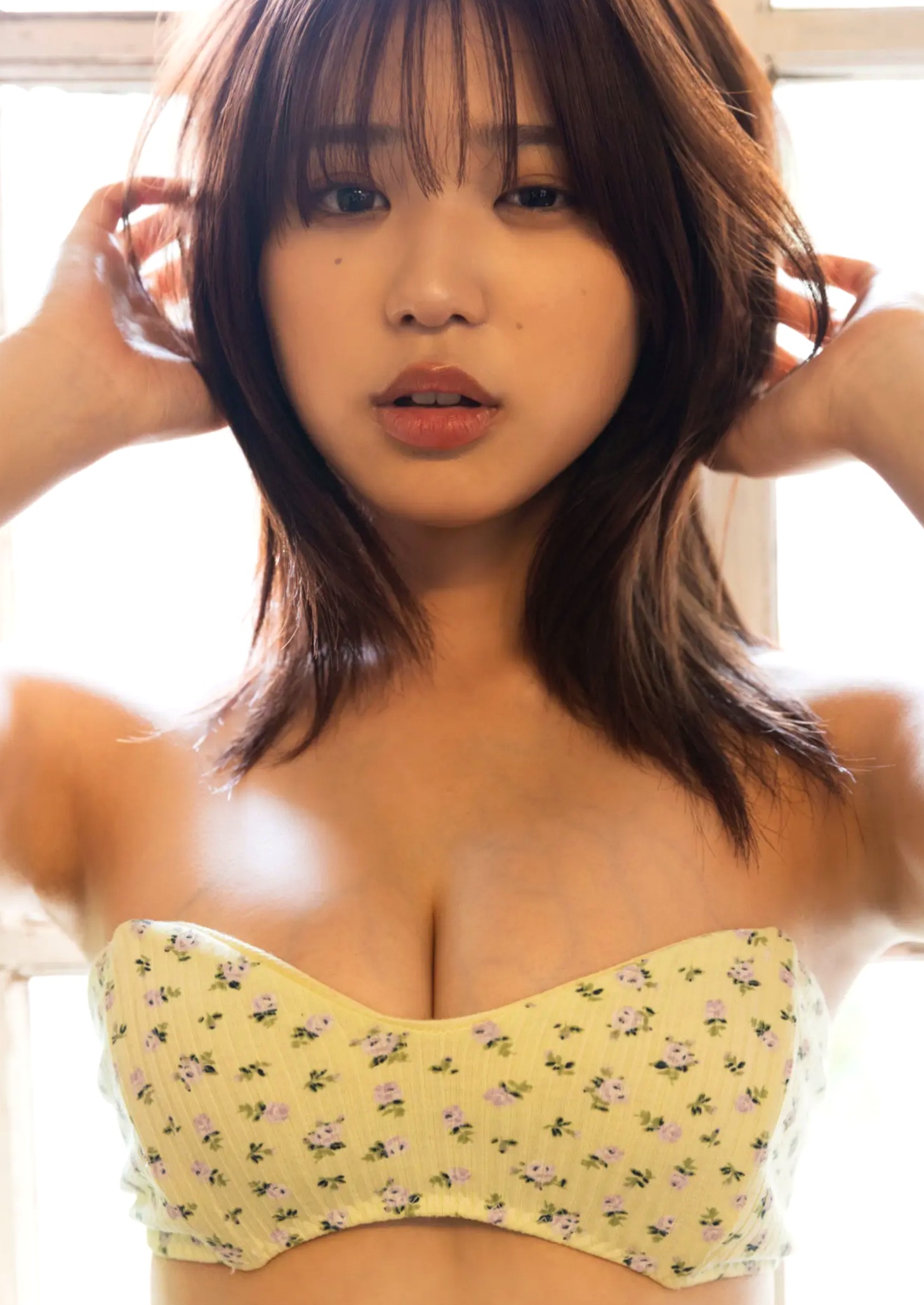 矢野ななか《おとななななか》日系清纯性感比基尼私房写真