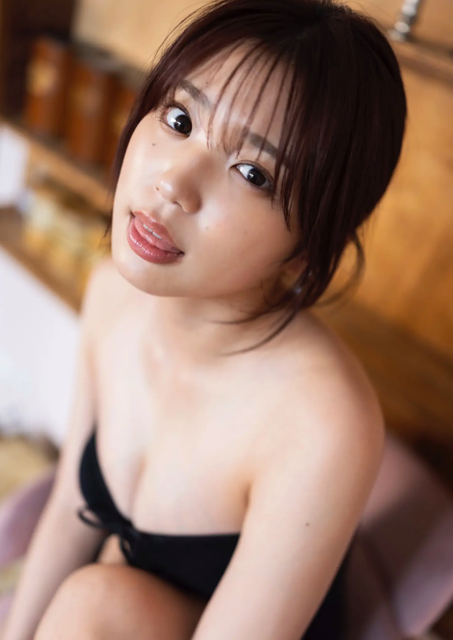 矢野ななか《おとななななか》日系清纯性感比基尼私房写真