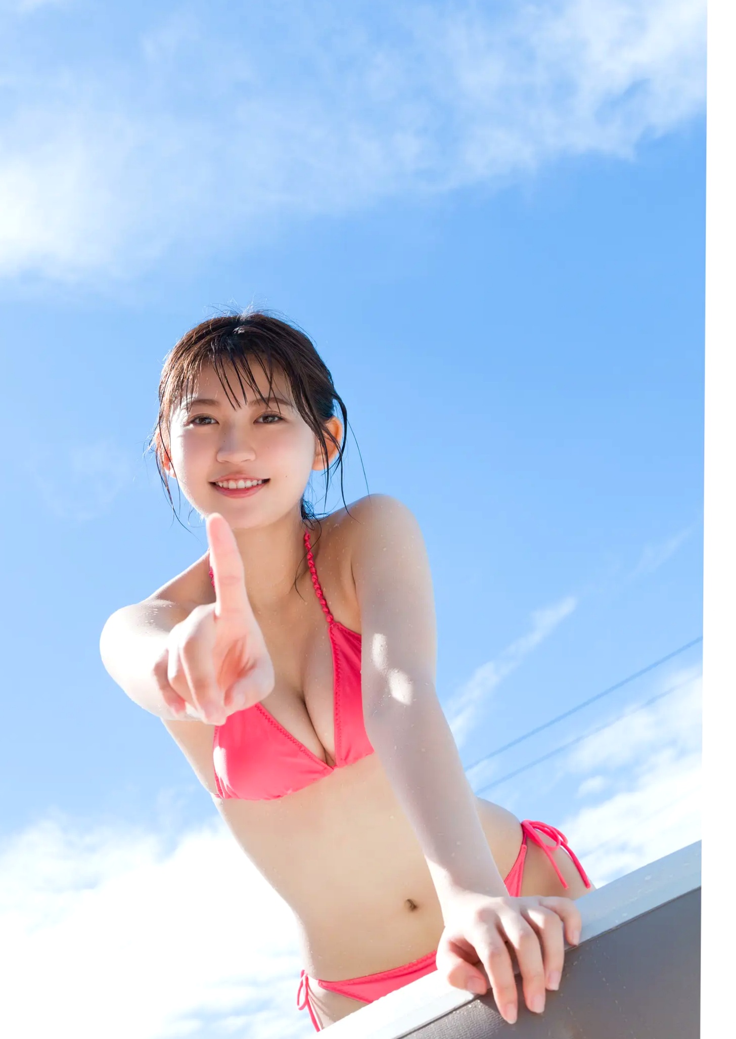 Gallery - 石原さき泳池性感比基尼与海边校服清纯阳光写真日本比基尼清纯泳池校服 女神私房照_秀色女神 - image 7