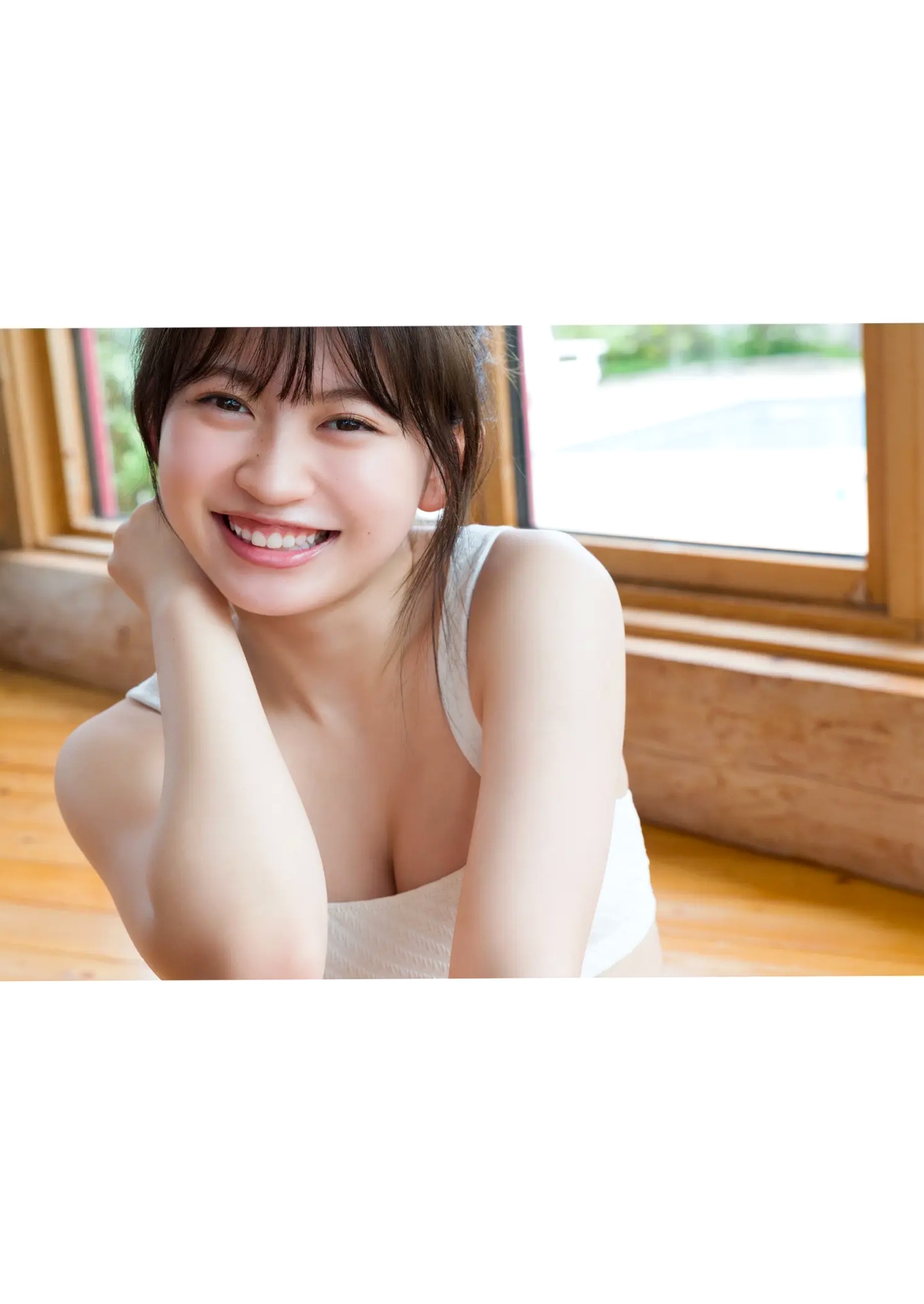 Gallery - 石原さき泳池性感比基尼与海边校服清纯阳光写真日本比基尼清纯泳池校服 女神私房照_秀色女神 - image 29