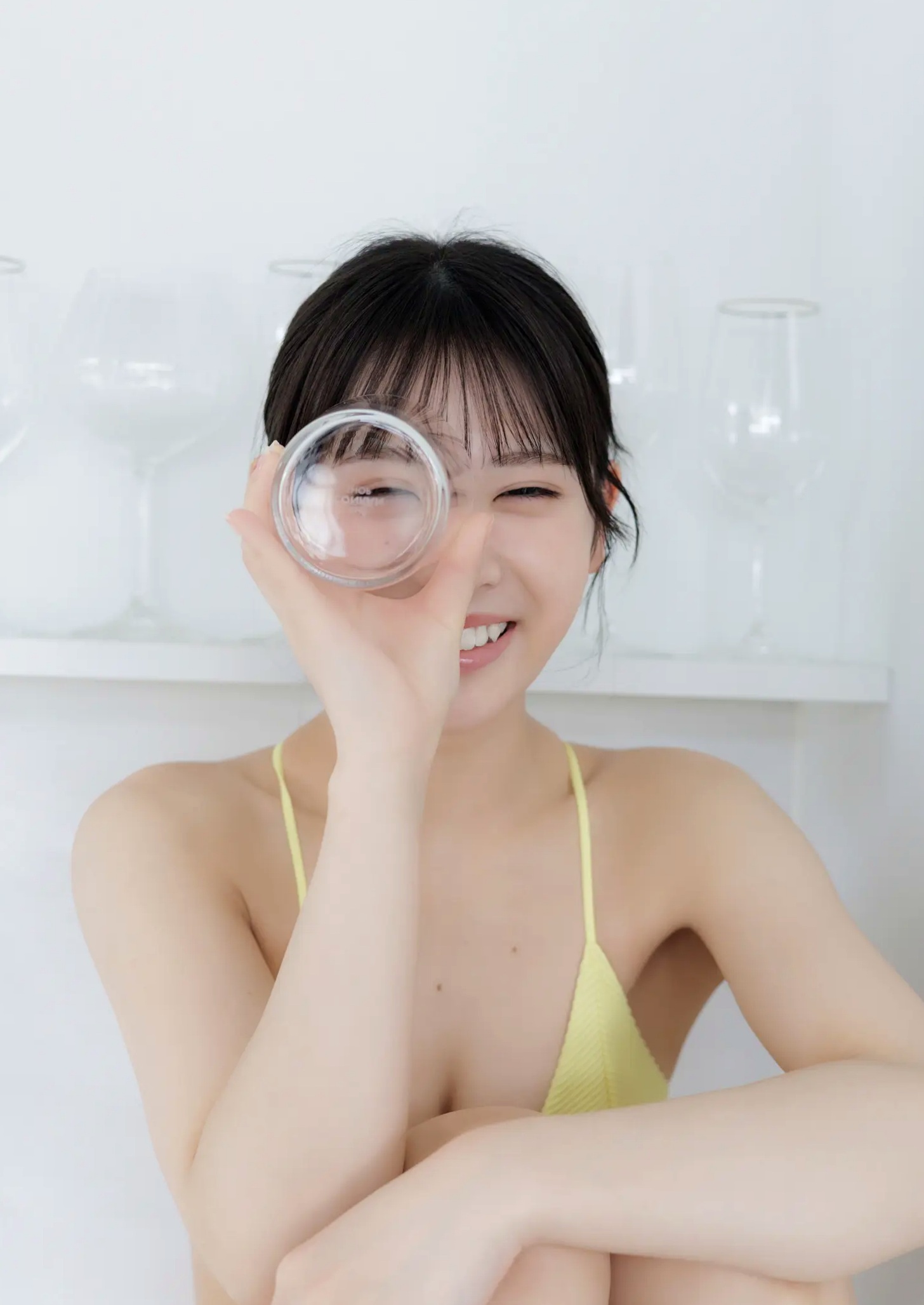 Gallery - 芳賀礼 - 难波第一可爱美少女 居家白色内衣清纯写真日本内衣家居清纯养眼 女神私房照_秀色女神 - image 50
