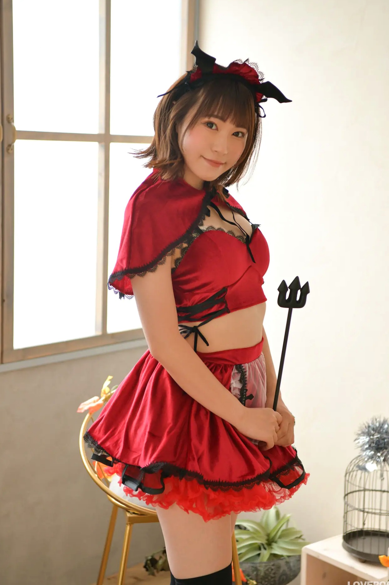 Gallery - [LOVEPOP] Saki Sakurai 桜井紗稀 Photoset 01 红色小魔女角色扮演性感美胸写真日本角色扮演性感波涛胸涌萌系 女神私房照_秀色女神 - image 10