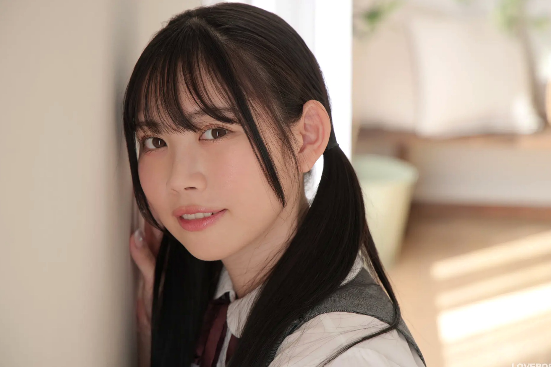 Gallery - [LOVEPOP] Seina Shinomi 篠見星奈 Photoset 10 日系清纯校服私房写真日本清纯校服制服家居 女神私房照_秀色女神 - image 43