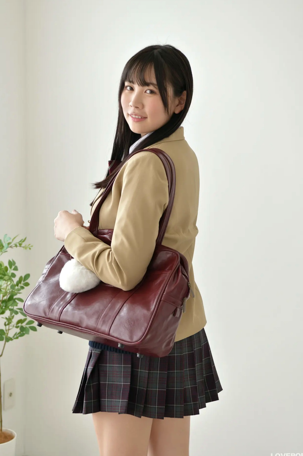 Gallery - [LOVEPOP] Seina Shinomi 篠見星奈 Photoset 08 日系高中校服清纯制服写真日本清纯校服制服治愈系 女神私房照_秀色女神 - image 6