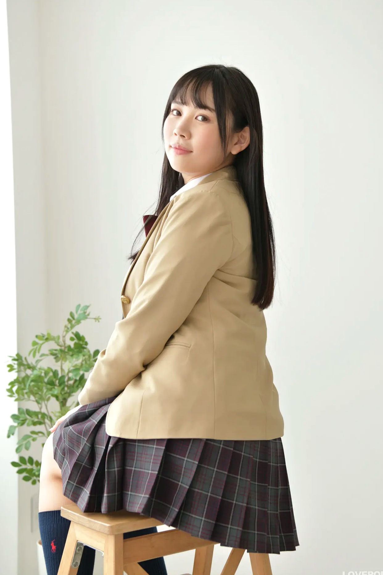 Gallery - [LOVEPOP] Seina Shinomi 篠見星奈 Photoset 08 日系高中校服清纯制服写真日本清纯校服制服治愈系 女神私房照_秀色女神 - image 37