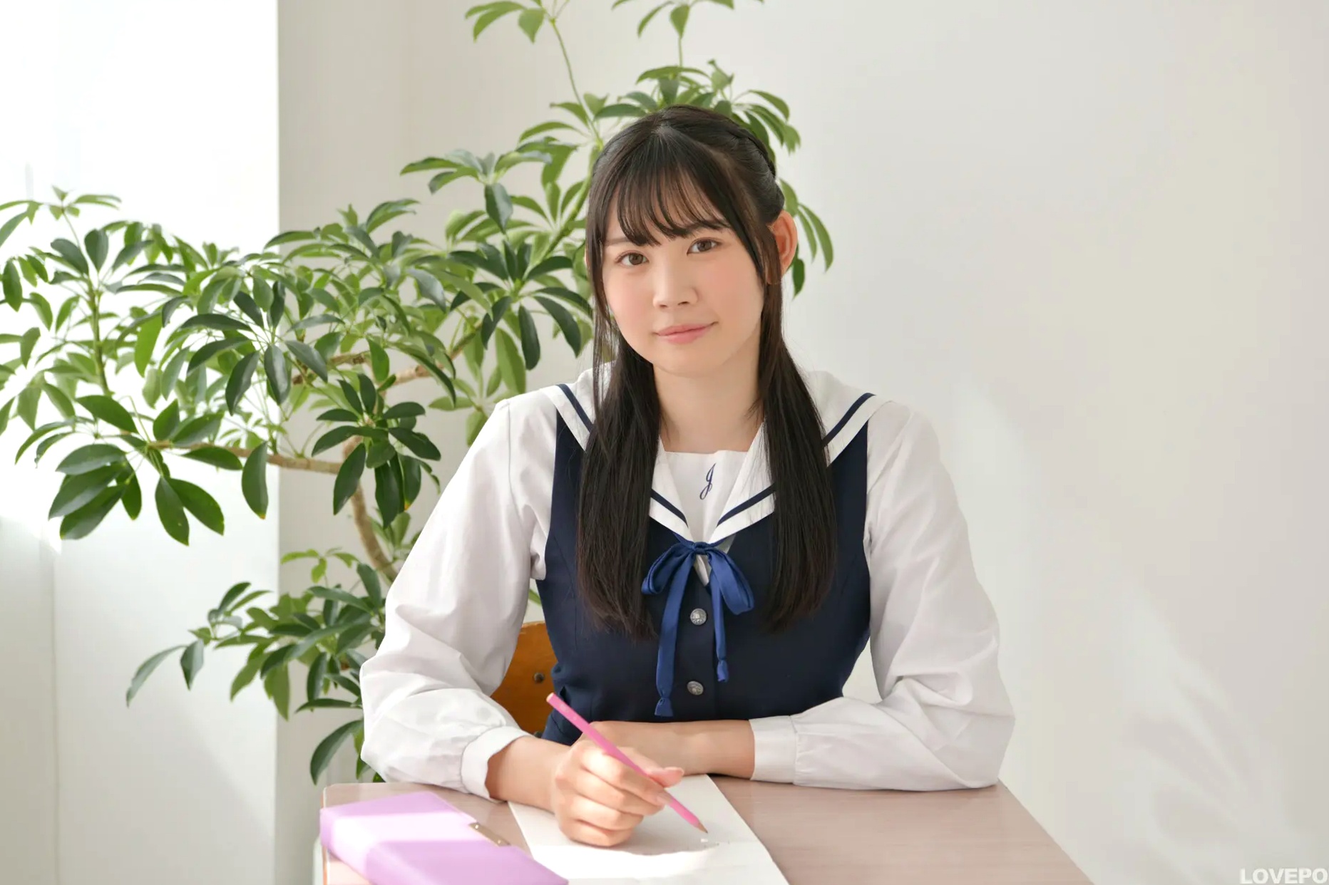 Gallery - [LOVEPOP] Seina Shinomi 篠見星奈 Photoset 06 日系清纯校服制服美腿写真日本校服制服清纯美腿 女神私房照_秀色女神 - image 5