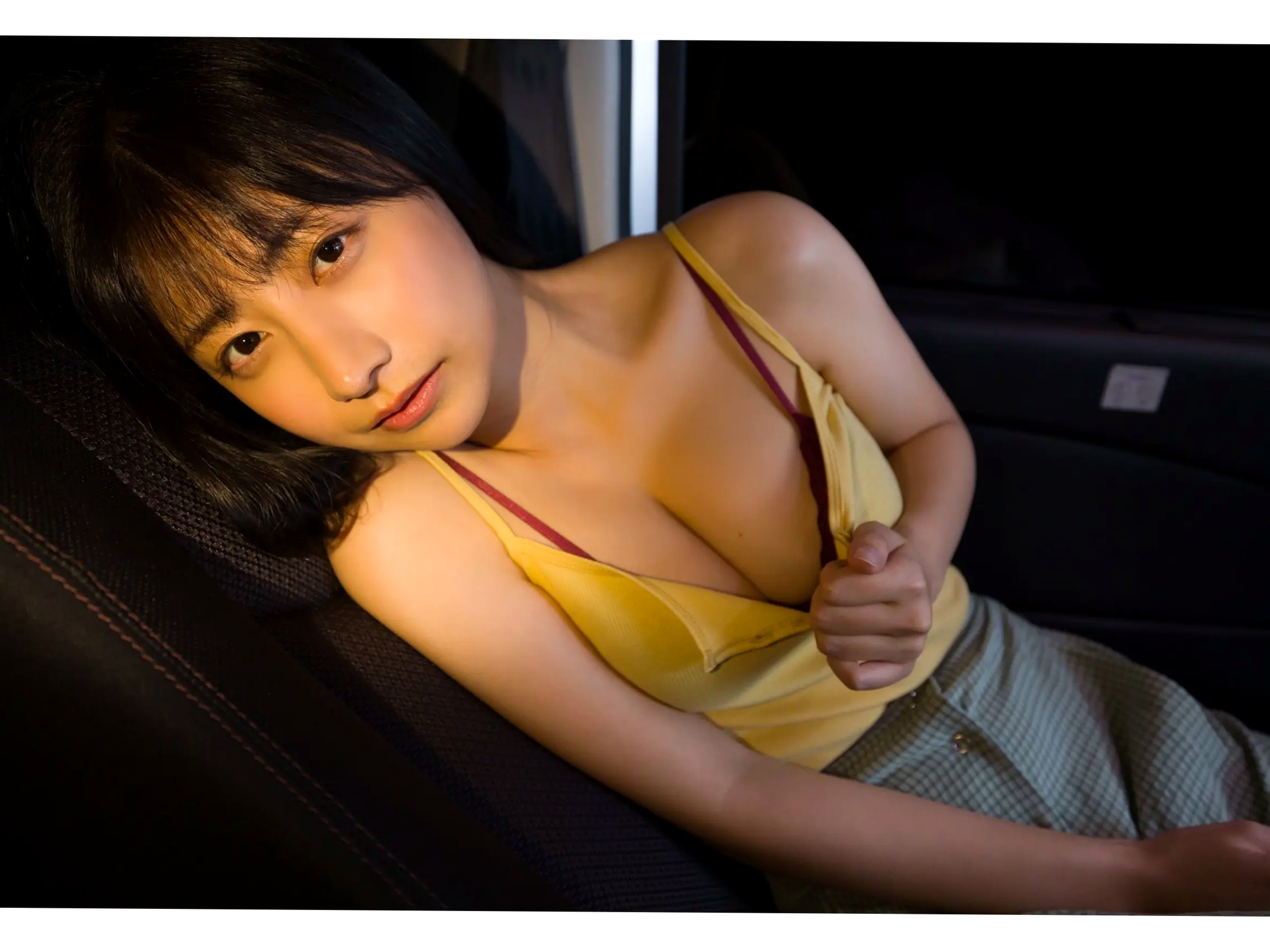 Gallery - 鈴木優香 - 密室のふれあい 居家私房性感写真 湿身诱惑与清纯魅力日本性感诱惑湿身浴室清纯 女神私房照_秀色女神 - image 5