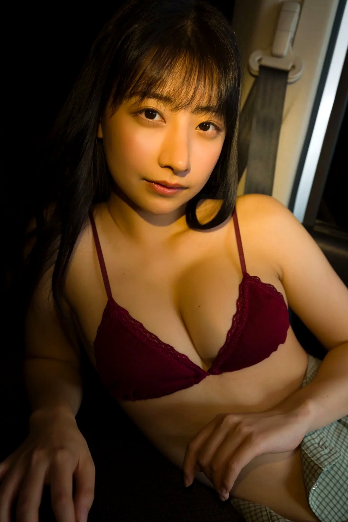 Gallery - 鈴木優香 - 密室のふれあい 居家私房性感写真 湿身诱惑与清纯魅力日本性感诱惑湿身浴室清纯 女神私房照_秀色女神 - image 8