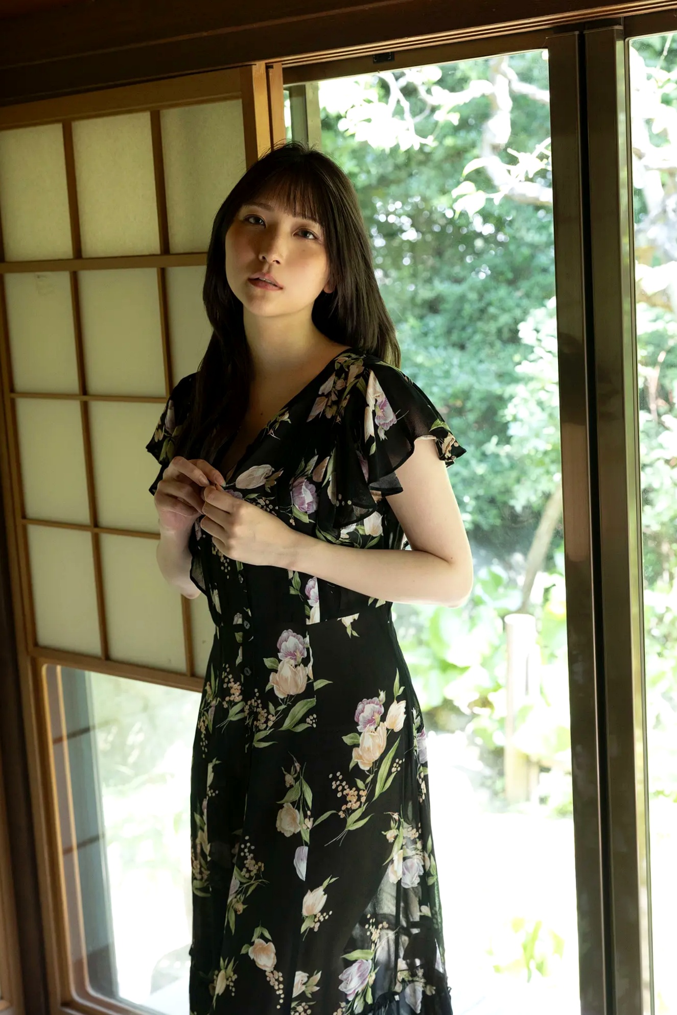 Gallery - あまつまりな - 湿った夏の艶めき 日系复古私房蕾丝内衣性感写真日本私房照性感内衣美臀 女神私房照_秀色女神 - image 6