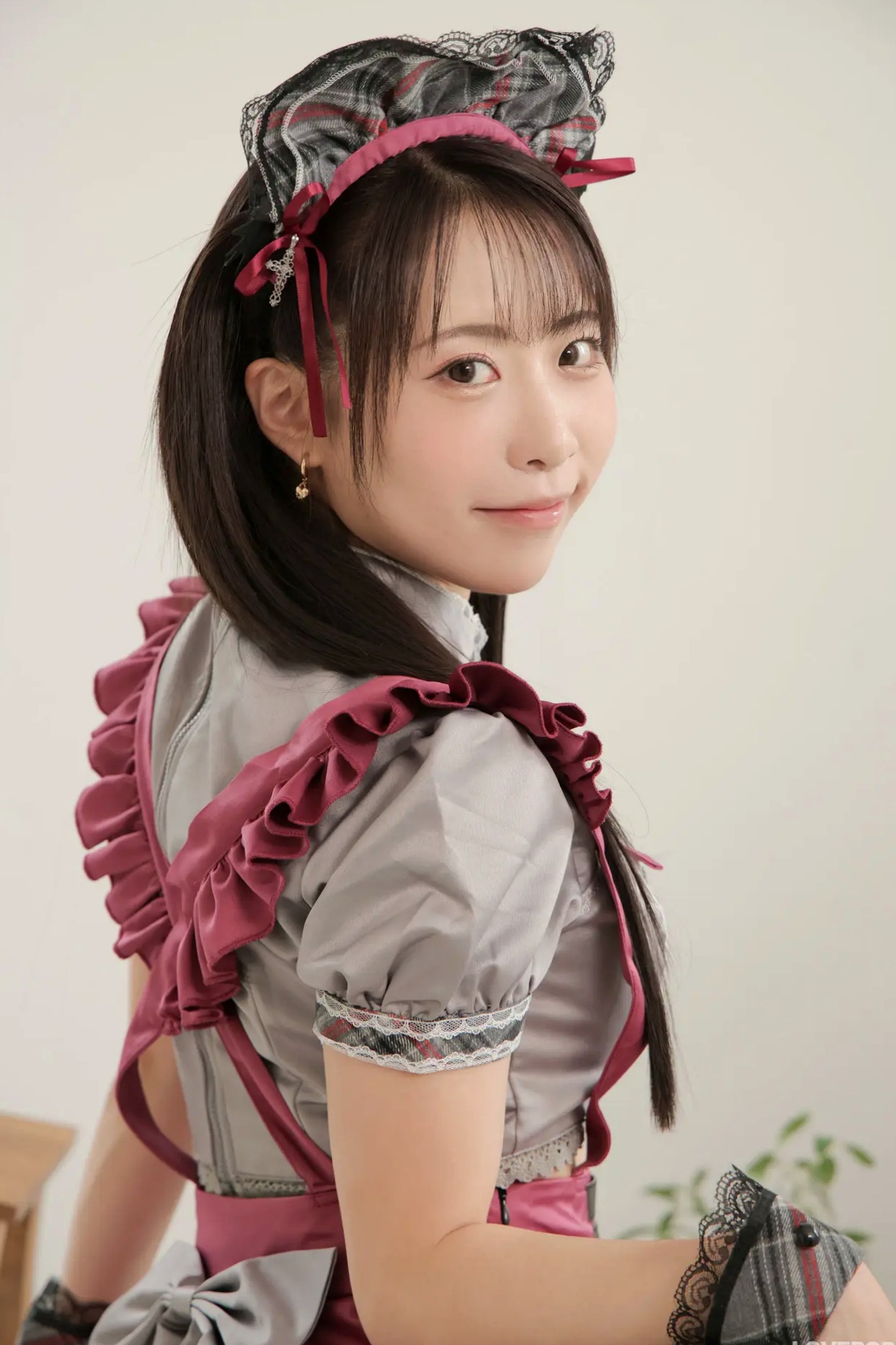 [LOVEPOP] Fureia ふれいあ Photoset 04 日本可爱女仆角色扮演黑丝美腿写真