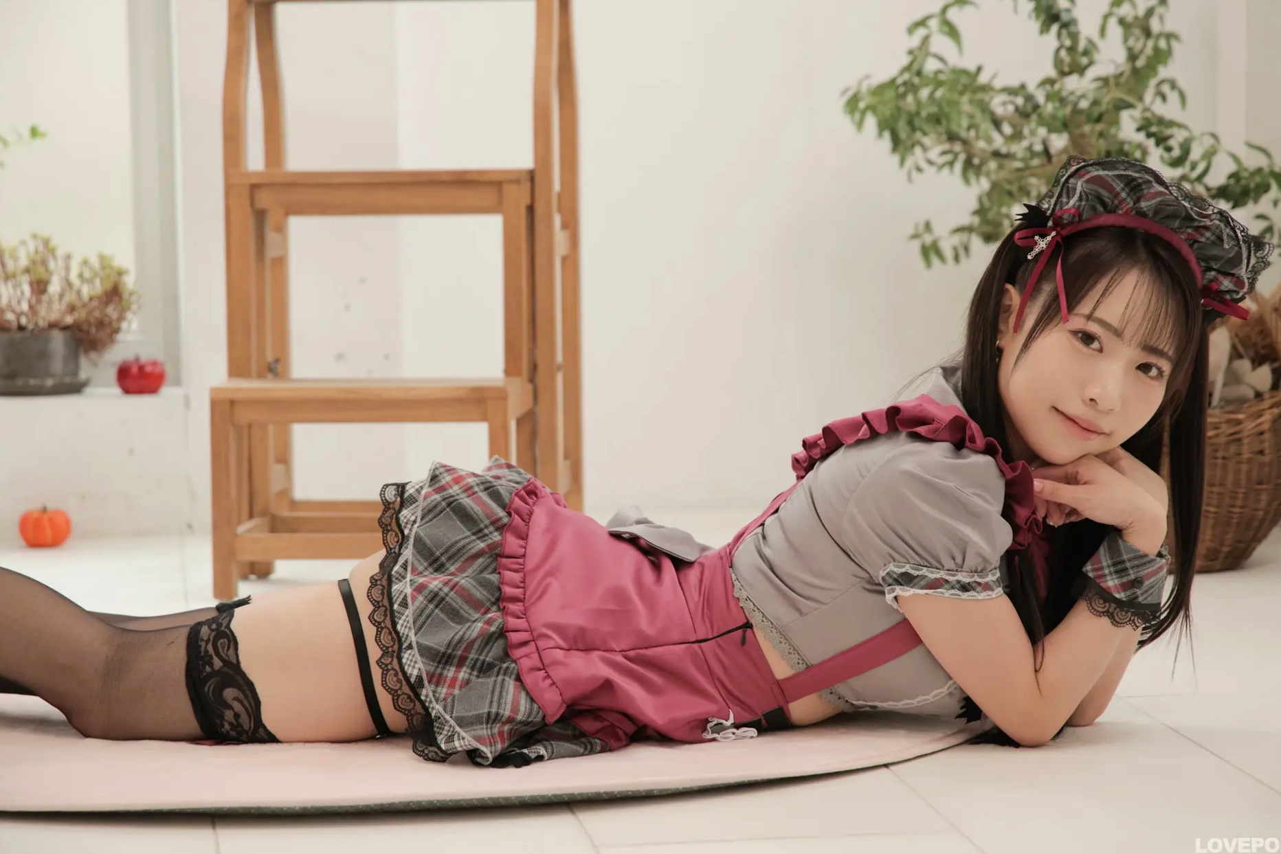 [LOVEPOP] Fureia ふれいあ Photoset 04 日本可爱女仆角色扮演黑丝美腿写真