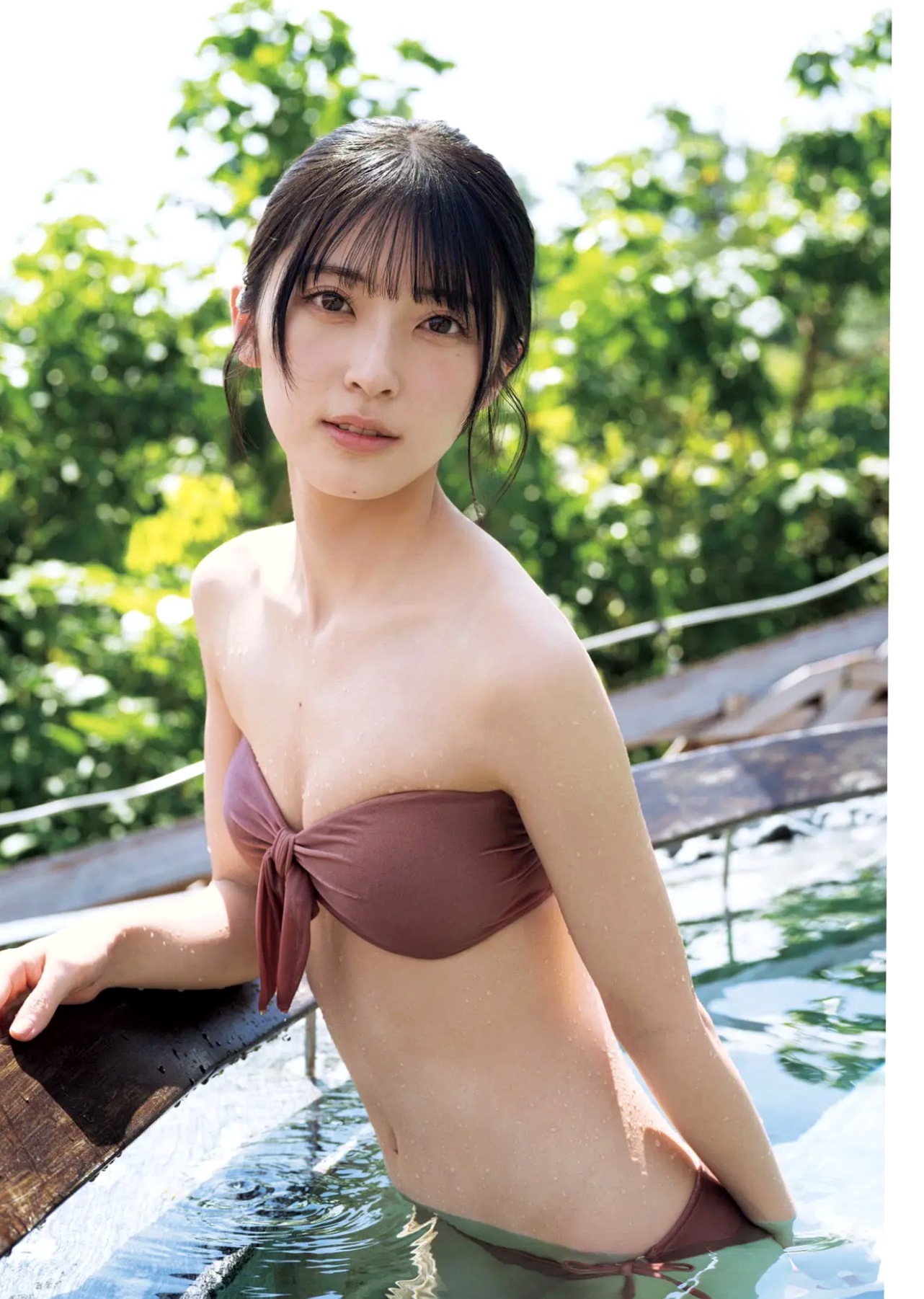 佐藤綺星《天使の反射角度》泳池比基尼清纯私房写真