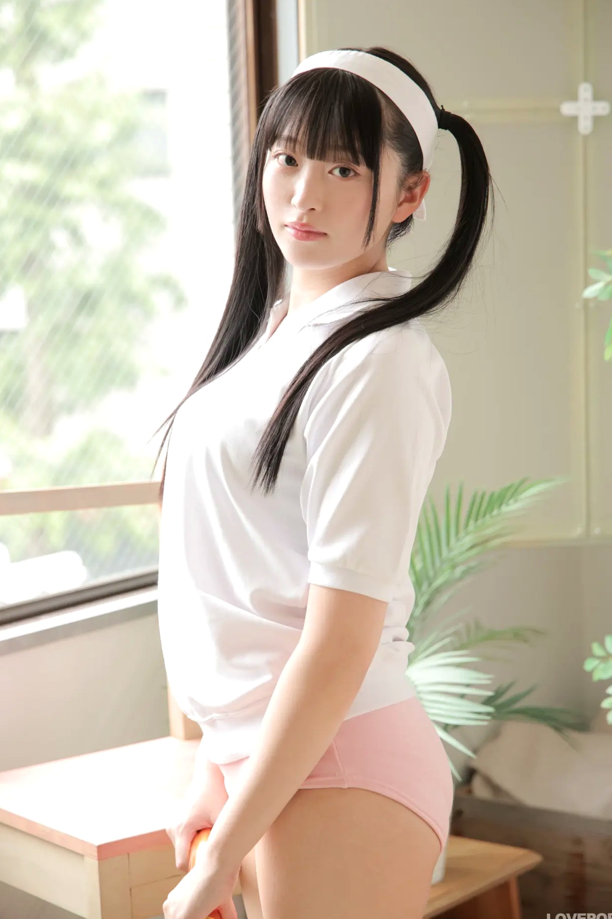 《[LOVEPOP] Ayane Mitsuki 美月絢音 Photoset 03 日系运动体操服清纯私房写真》