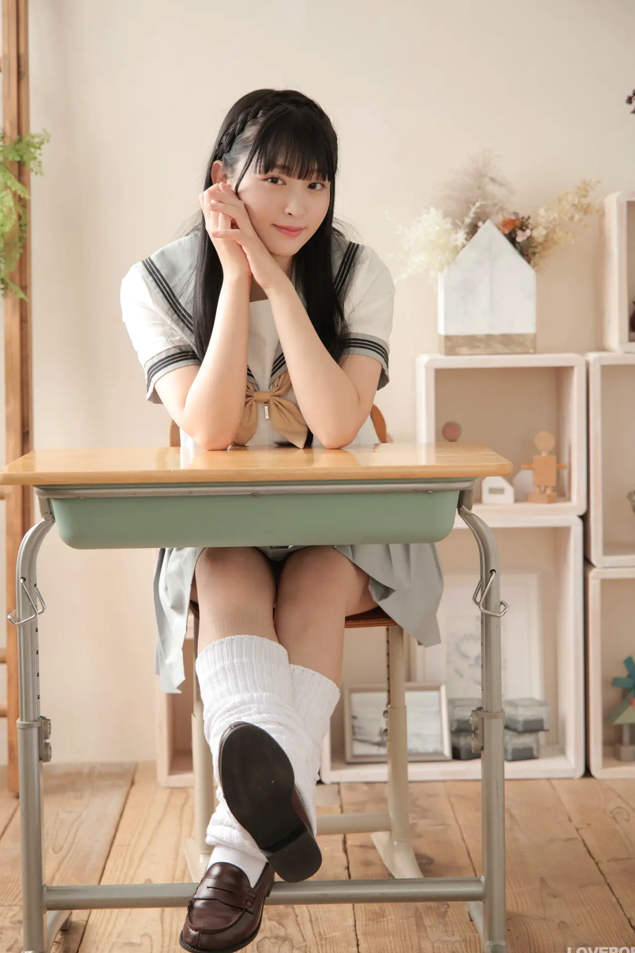 [LOVEPOP] Ayane Mitsuki 美月絢音 Photoset 02 日系校服JK制服清纯美腿私房