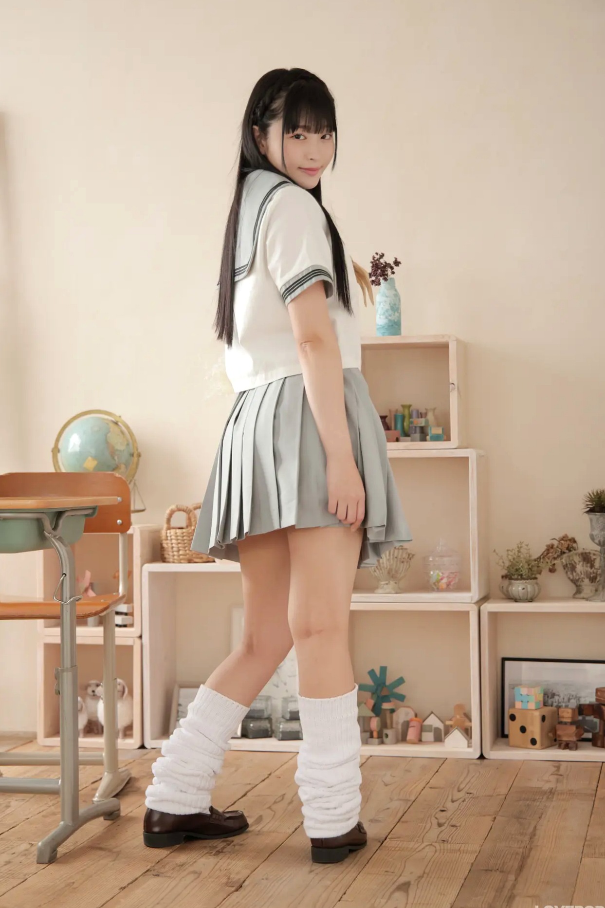 [LOVEPOP] Ayane Mitsuki 美月絢音 Photoset 02 日系校服JK制服清纯美腿私房