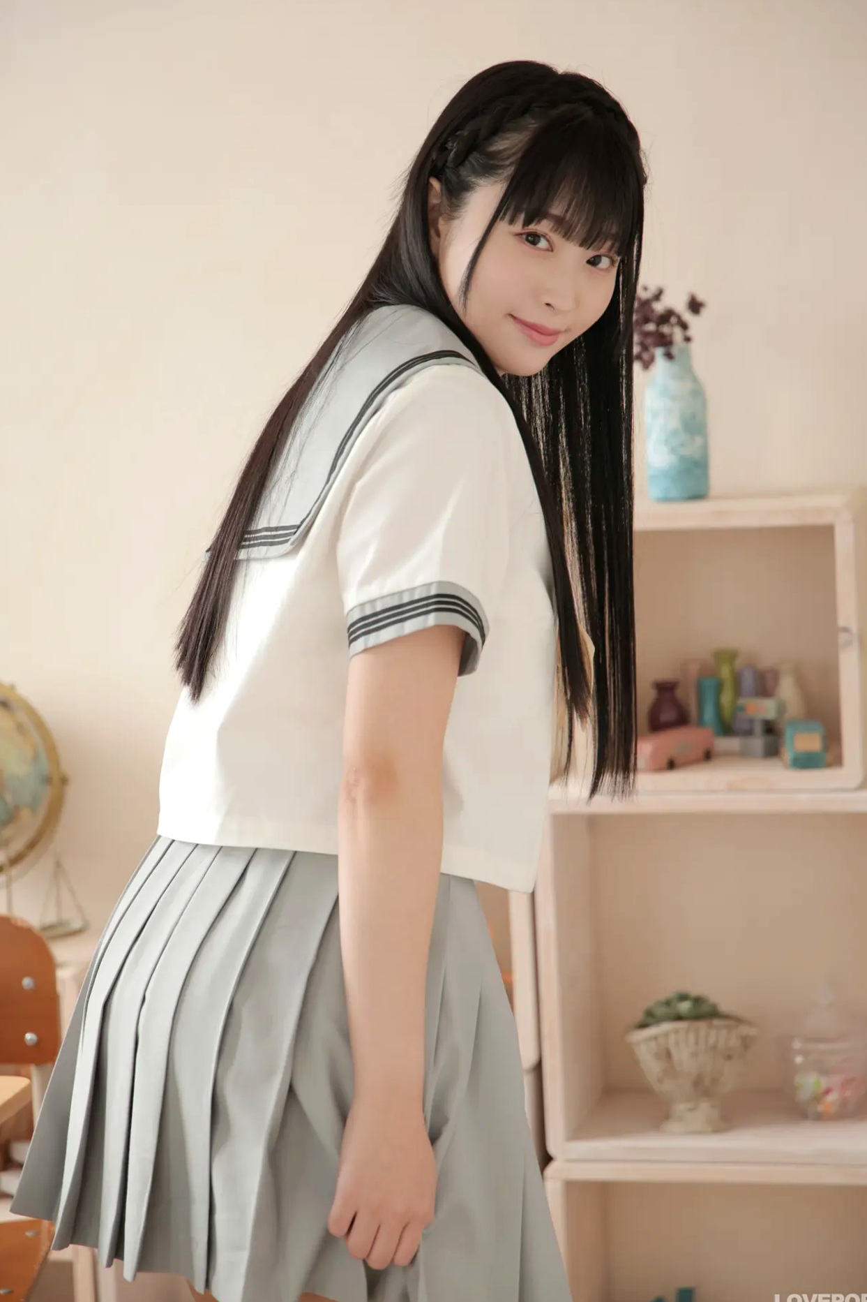 [LOVEPOP] Ayane Mitsuki 美月絢音 Photoset 02 日系校服JK制服清纯美腿私房
