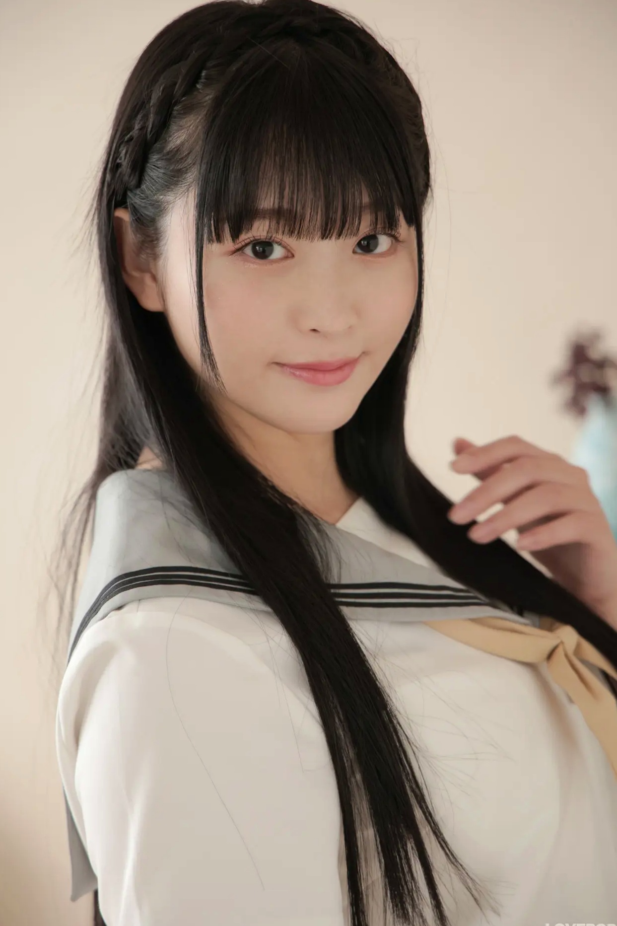 [LOVEPOP] Ayane Mitsuki 美月絢音 Photoset 02 日系校服JK制服清纯美腿私房