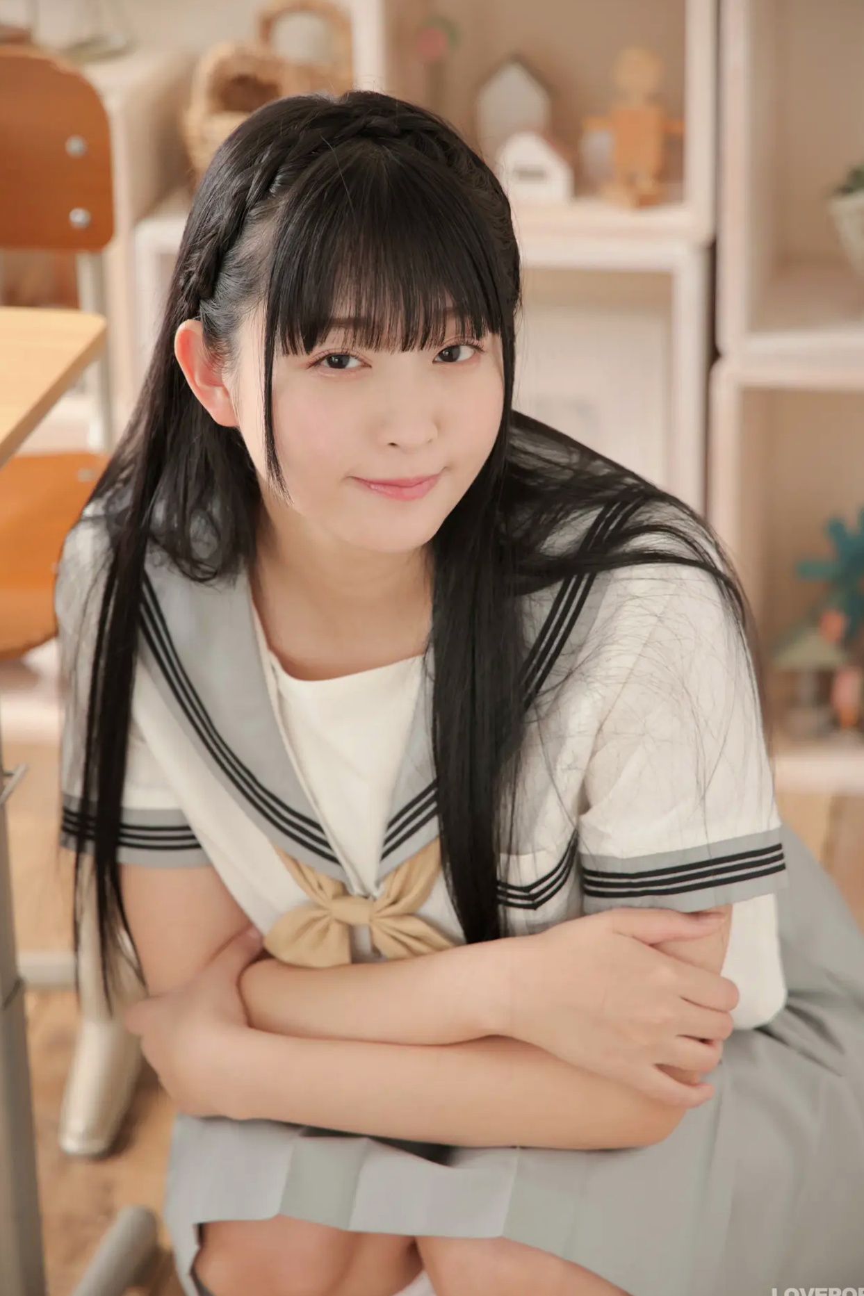 [LOVEPOP] Ayane Mitsuki 美月絢音 Photoset 02 日系校服JK制服清纯美腿私房