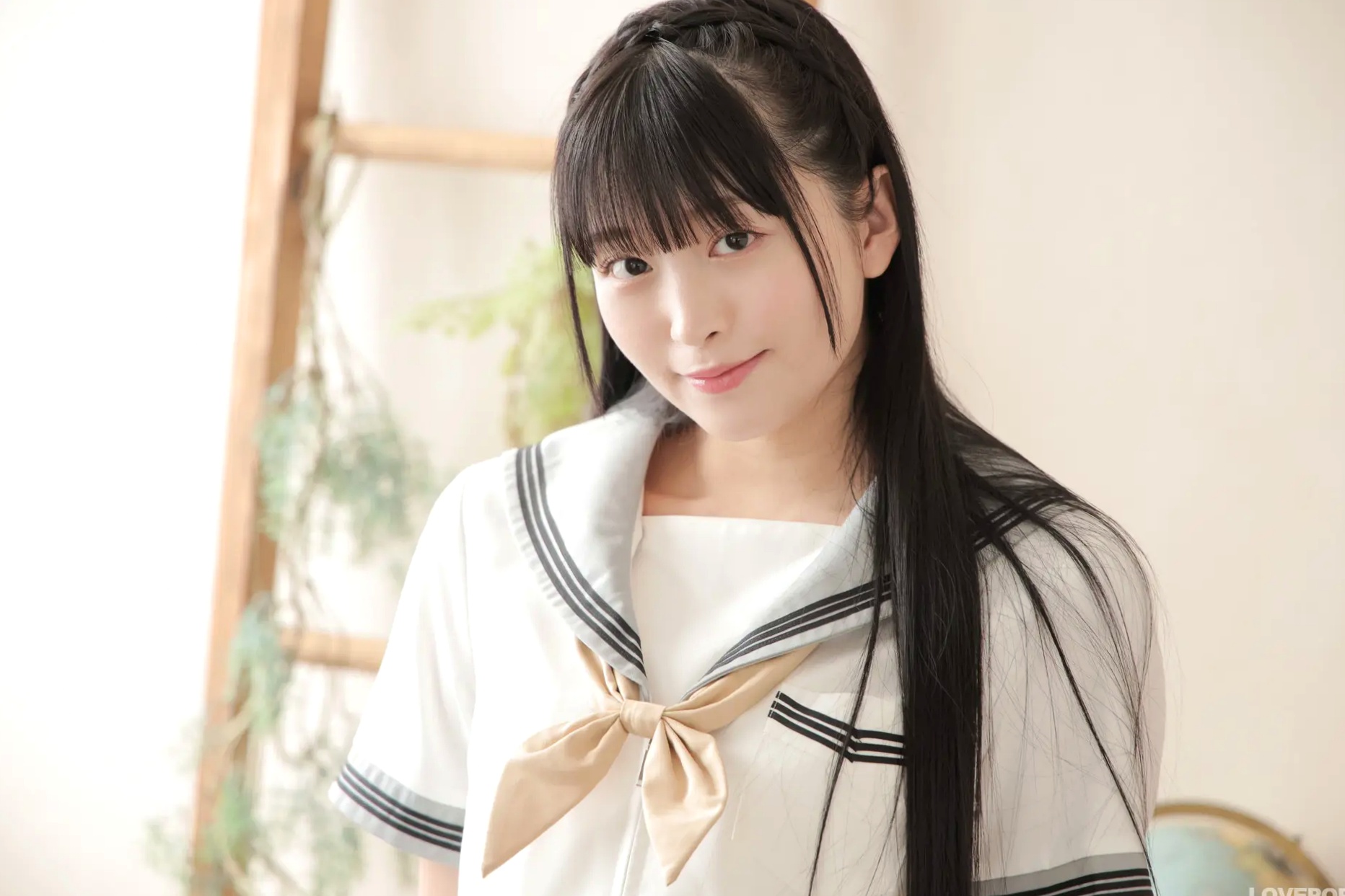 [LOVEPOP] Ayane Mitsuki 美月絢音 Photoset 02 日系校服JK制服清纯美腿私房