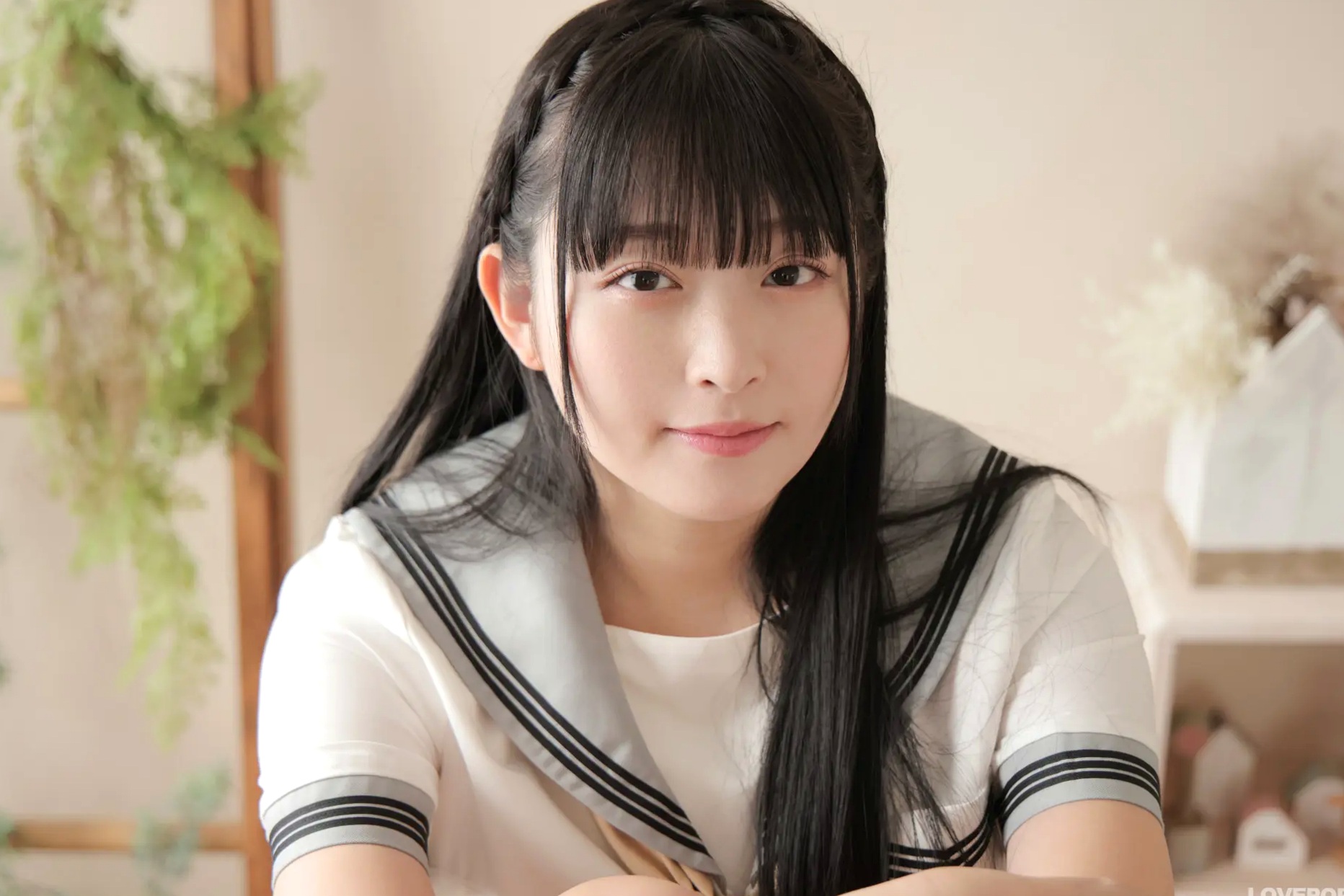 [LOVEPOP] Ayane Mitsuki 美月絢音 Photoset 02 日系校服JK制服清纯美腿私房