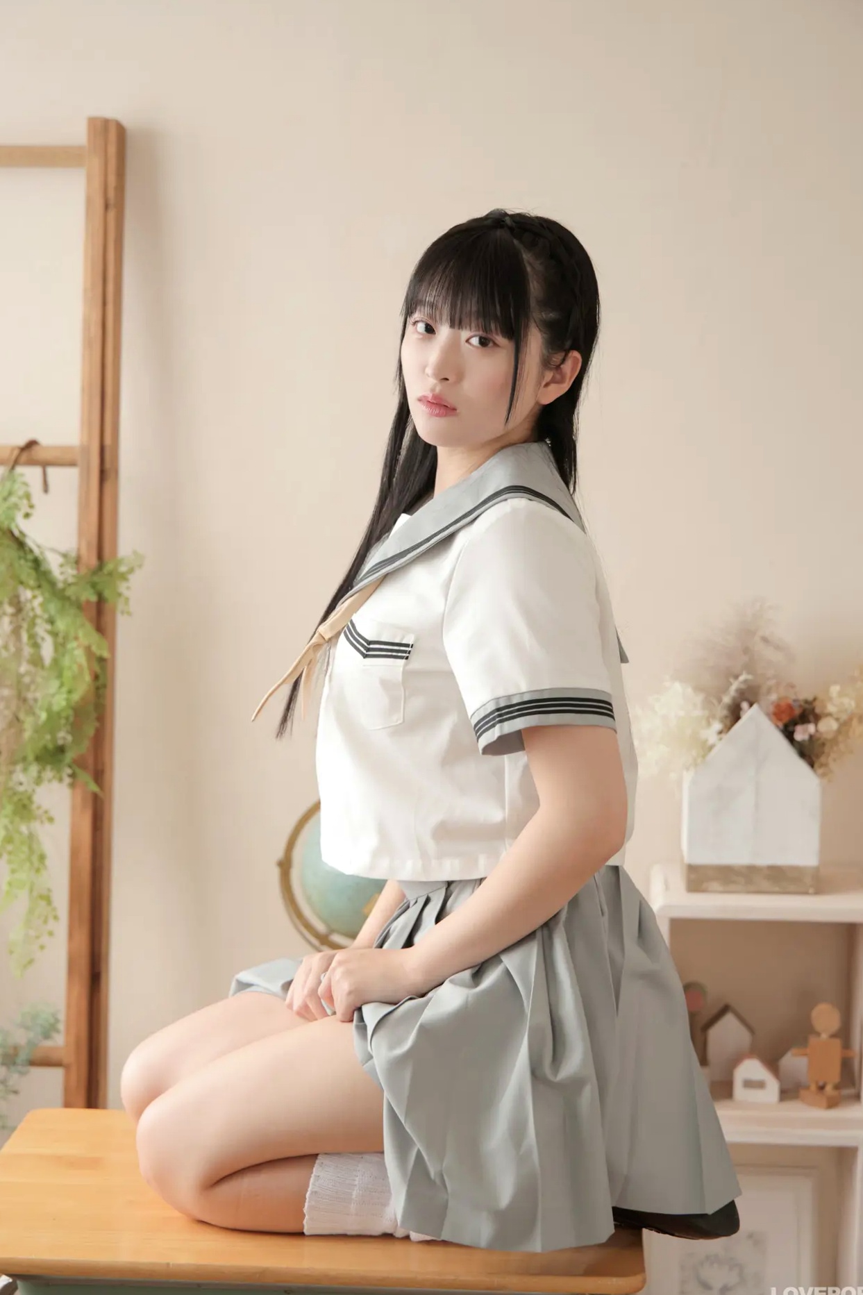 [LOVEPOP] Ayane Mitsuki 美月絢音 Photoset 02 日系校服JK制服清纯美腿私房