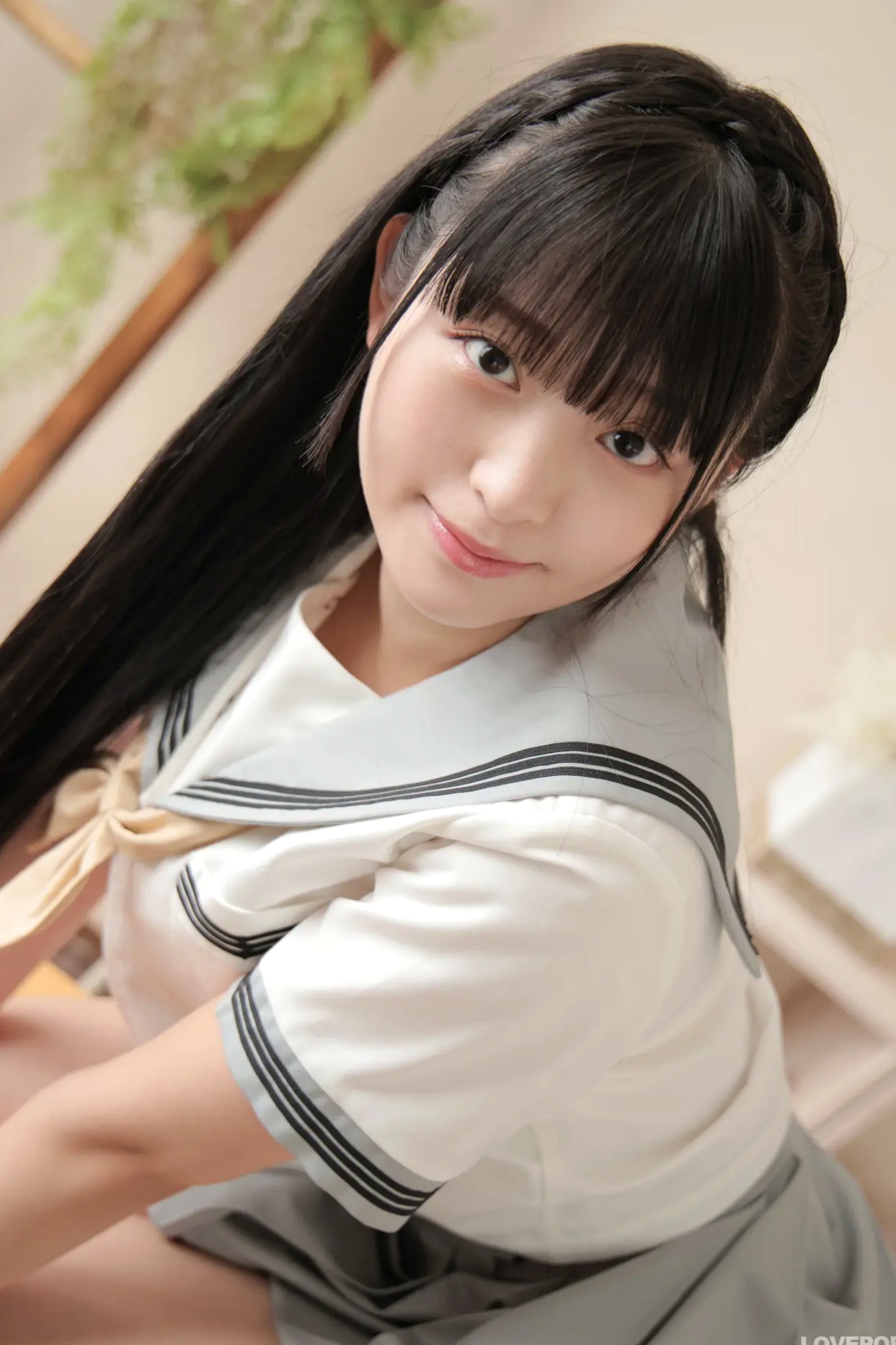 [LOVEPOP] Ayane Mitsuki 美月絢音 Photoset 02 日系校服JK制服清纯美腿私房