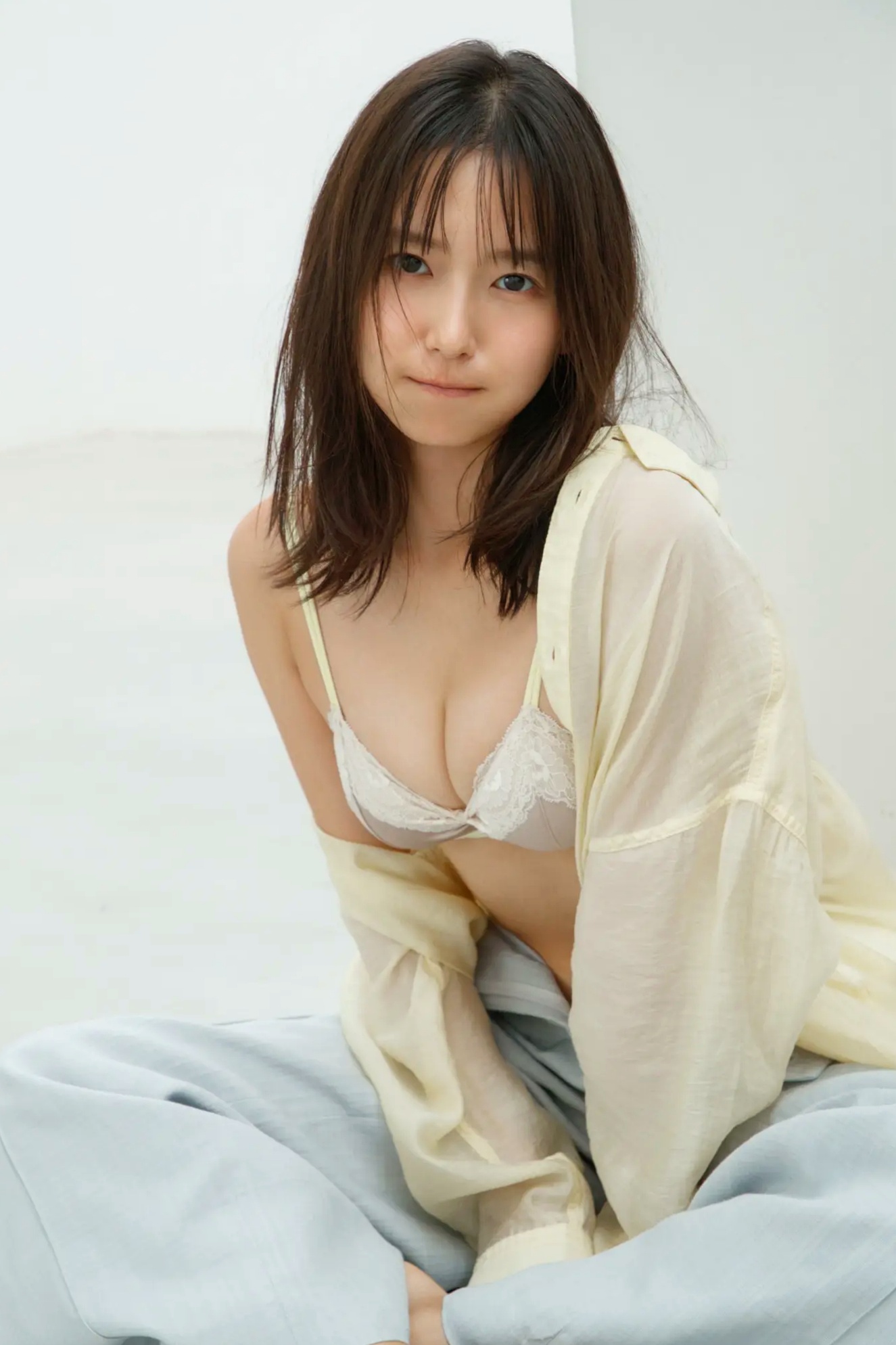 志田音々 - 純情? 日本清纯女神性感内衣黑丝私房写真