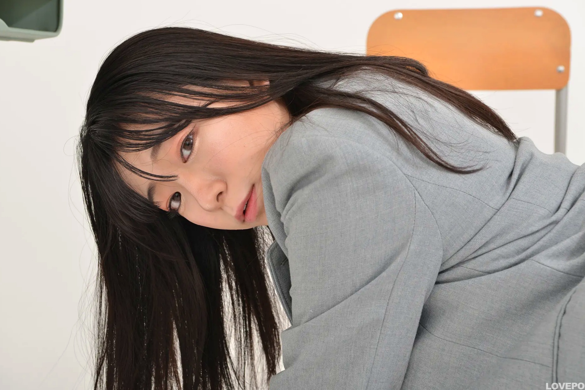 [LOVEPOP] Non Shirohana 白花のん Photoset 04 经典日系校服制服美臀诱惑写真
