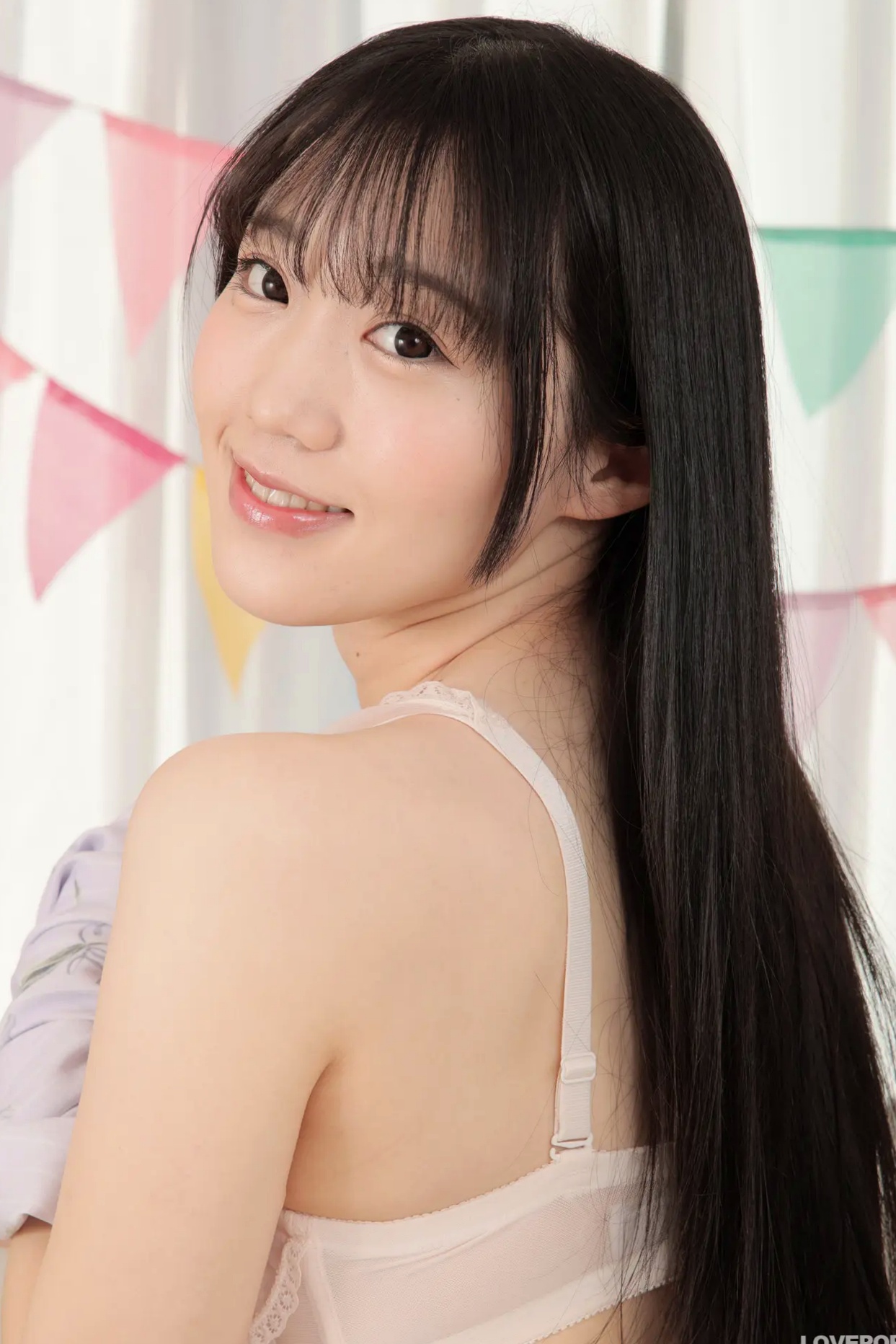 [LOVEPOP] Miku Arima 有馬美玖 Photoset 11 清纯少女家居内衣私房照