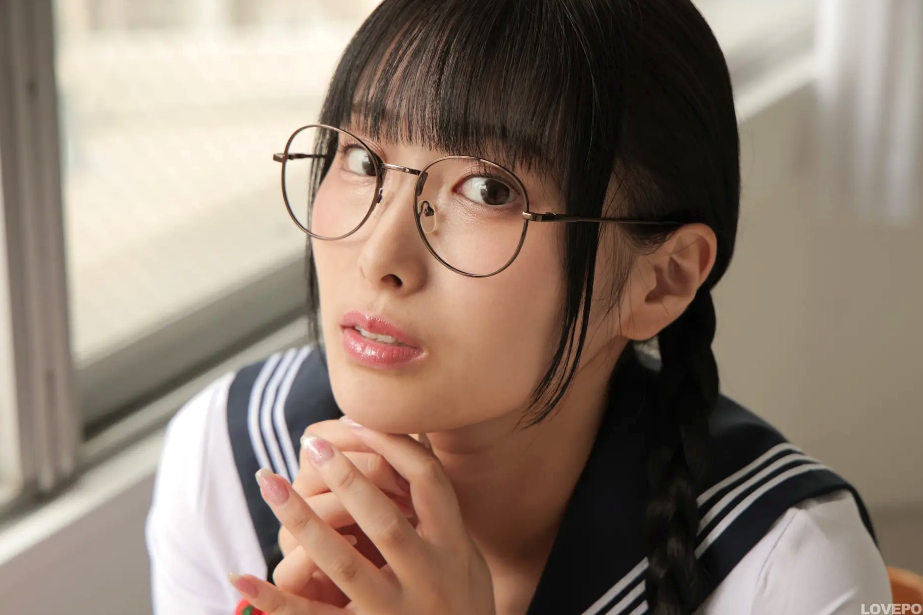 [LOVEPOP] Marina Asakawa 浅川まりな Photoset 02 日系眼镜水手服清纯校服美腿写真