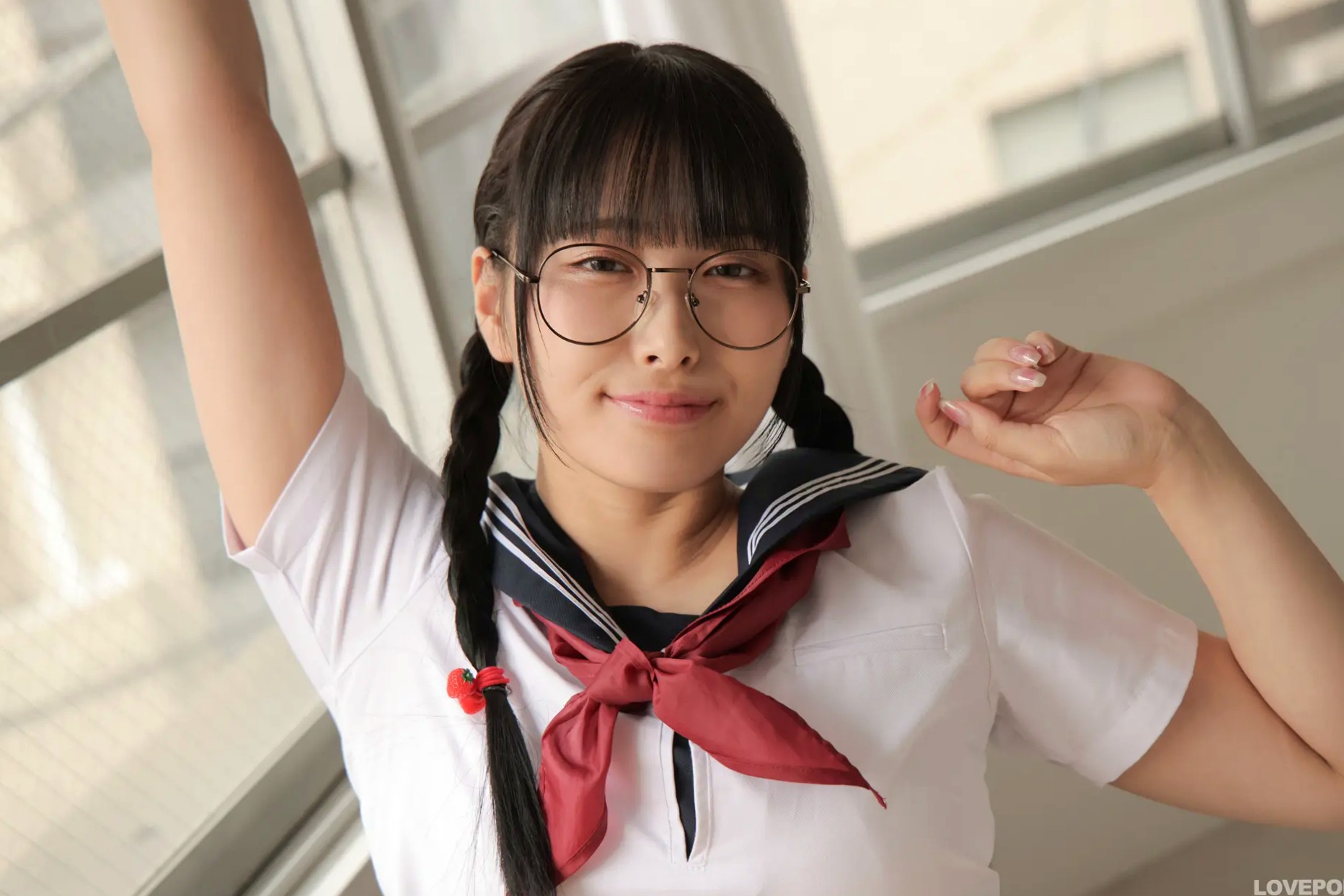 [LOVEPOP] Marina Asakawa 浅川まりな Photoset 02 日系眼镜水手服清纯校服美腿写真