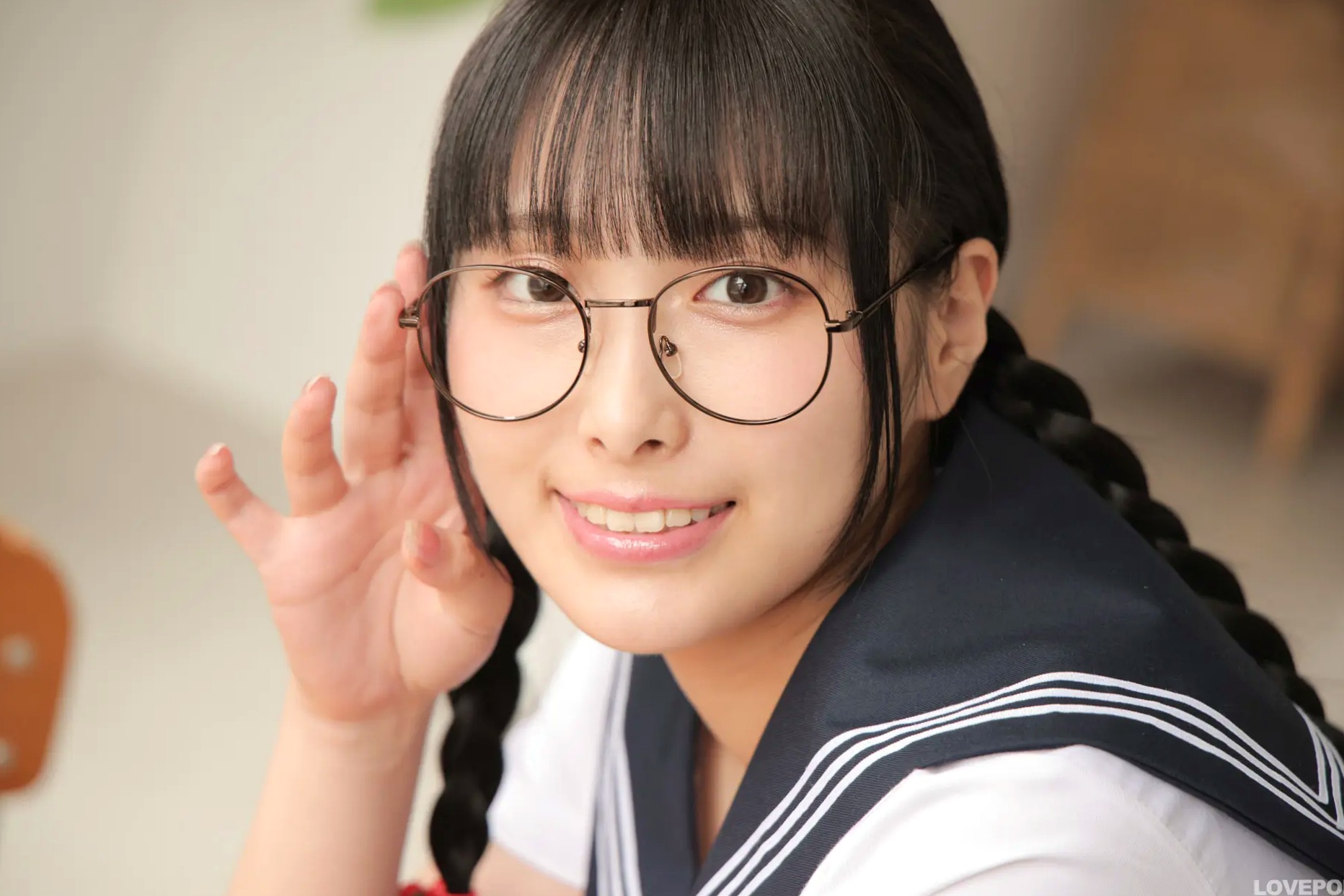 [LOVEPOP] Marina Asakawa 浅川まりな Photoset 02 日系眼镜水手服清纯校服美腿写真
