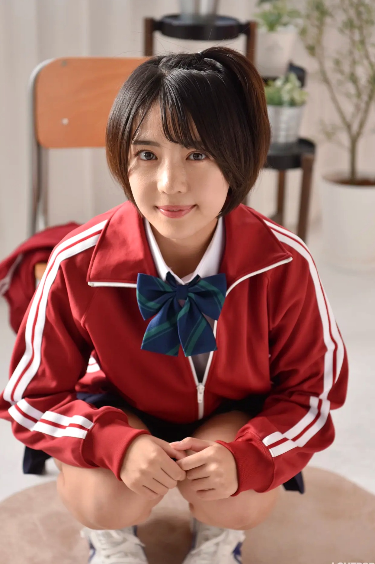 [LOVEPOP] 佐々木萌香 (Moeka Sasaki) Photoset 29 日系运动校服清纯少女写真