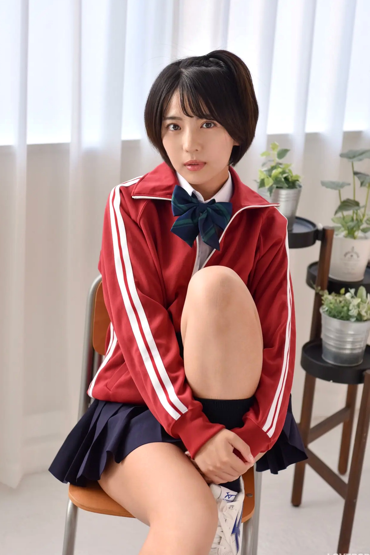 [LOVEPOP] 佐々木萌香 (Moeka Sasaki) Photoset 29 日系运动校服清纯少女写真