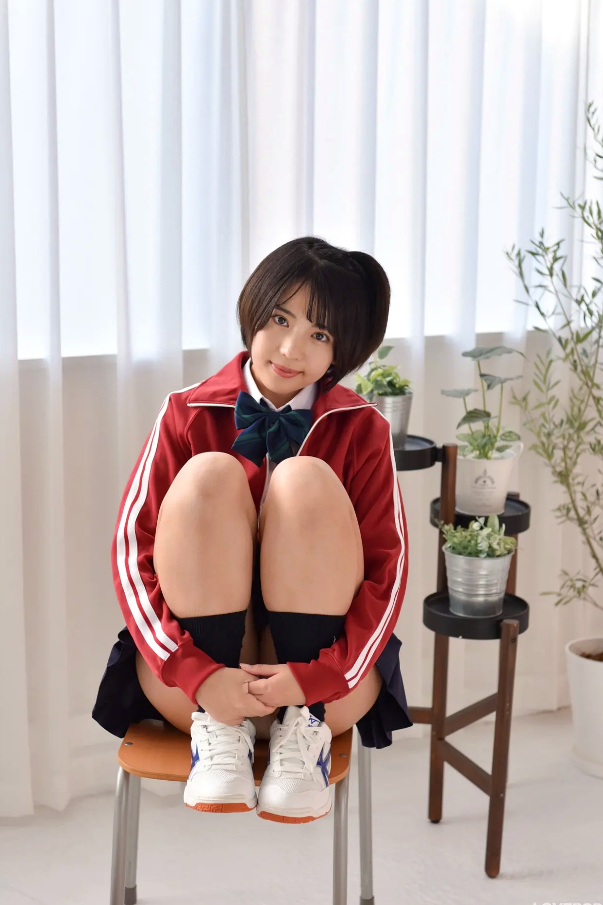 [LOVEPOP] 佐々木萌香 (Moeka Sasaki) Photoset 29 日系运动校服清纯少女写真