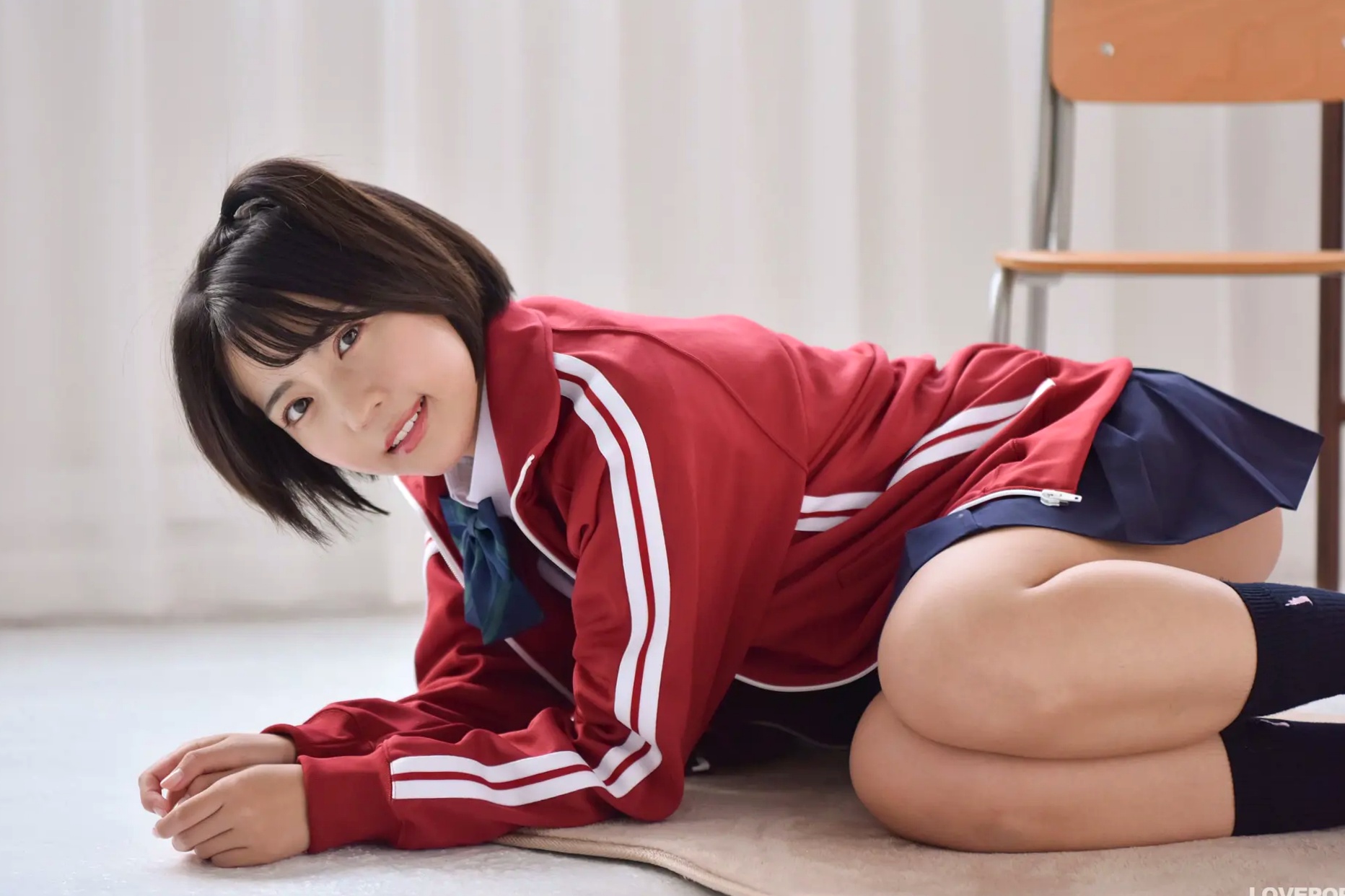 [LOVEPOP] 佐々木萌香 (Moeka Sasaki) Photoset 29 日系运动校服清纯少女写真