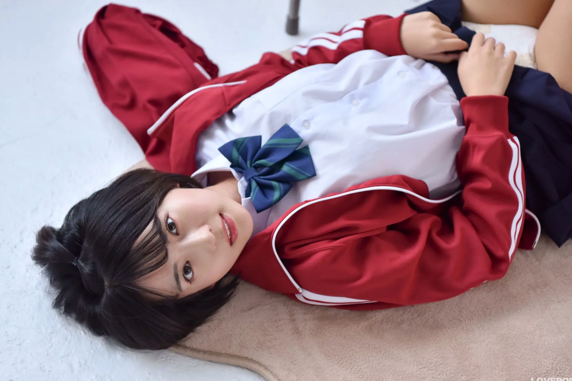 [LOVEPOP] 佐々木萌香 (Moeka Sasaki) Photoset 29 日系运动校服清纯少女写真