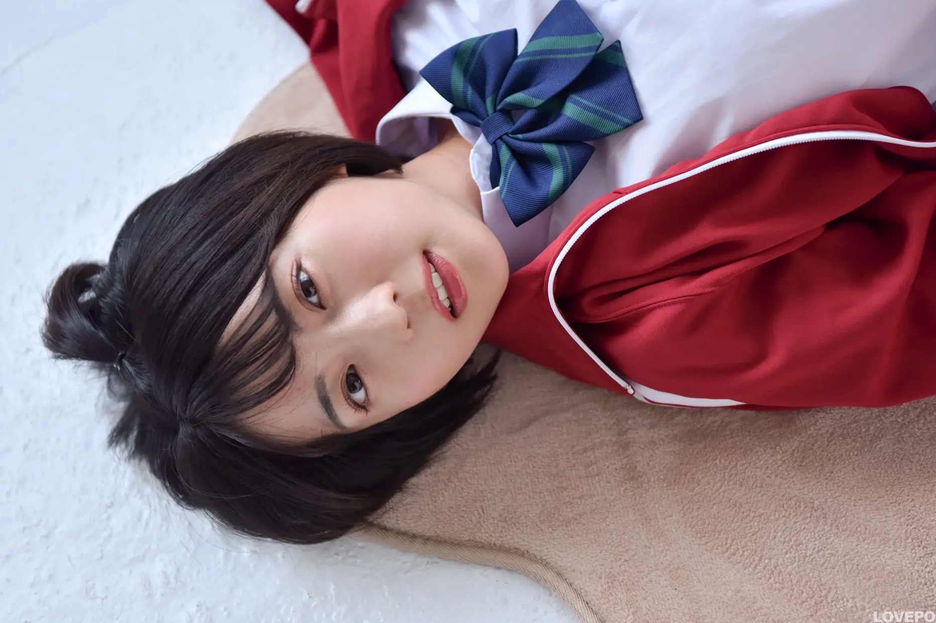 [LOVEPOP] 佐々木萌香 (Moeka Sasaki) Photoset 29 日系运动校服清纯少女写真
